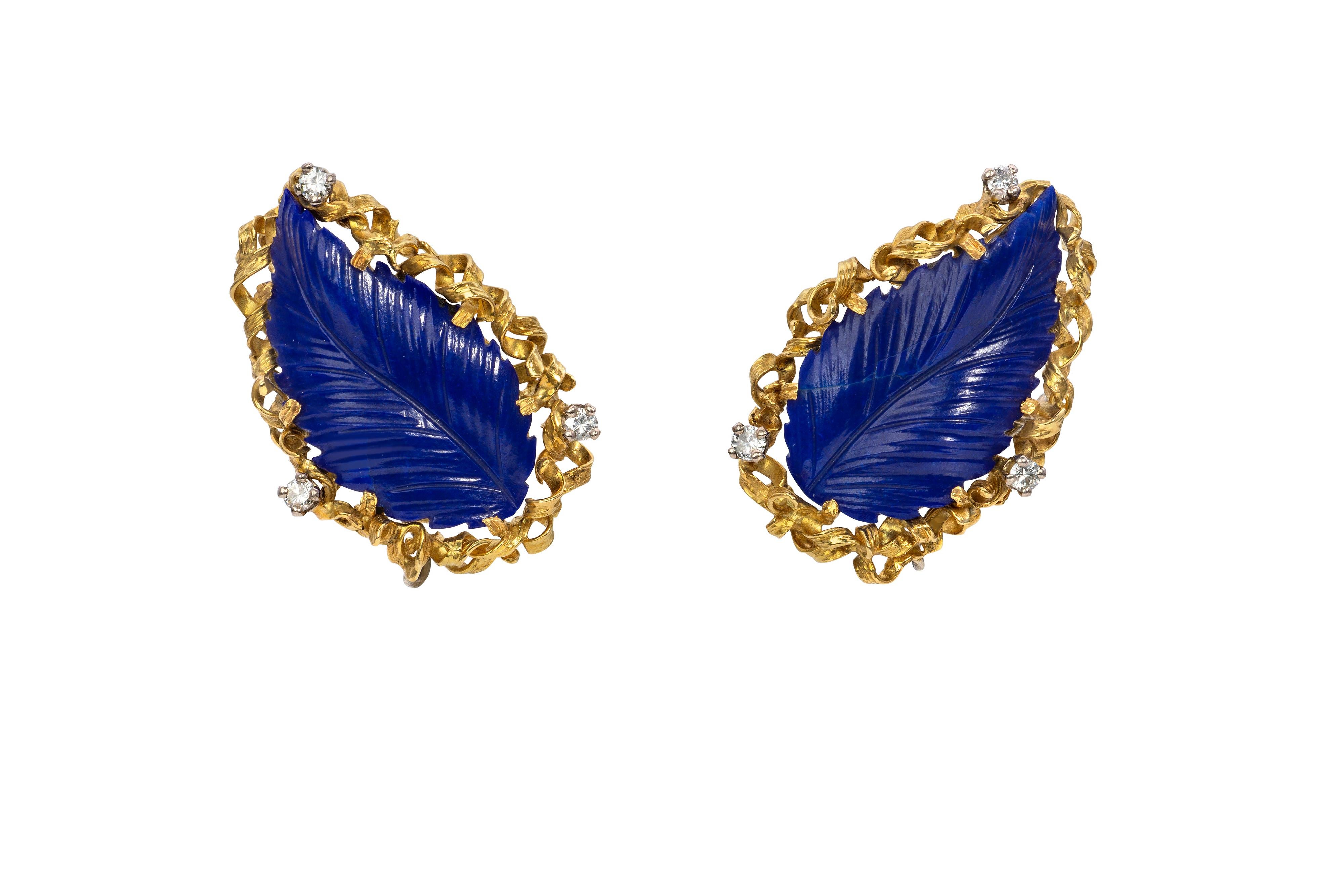 Vintage Carved Lapis Lazuli, Diamond, 18 Karat Yellow Gold Earrings, circa 1975 In Excellent Condition For Sale In New York, NY