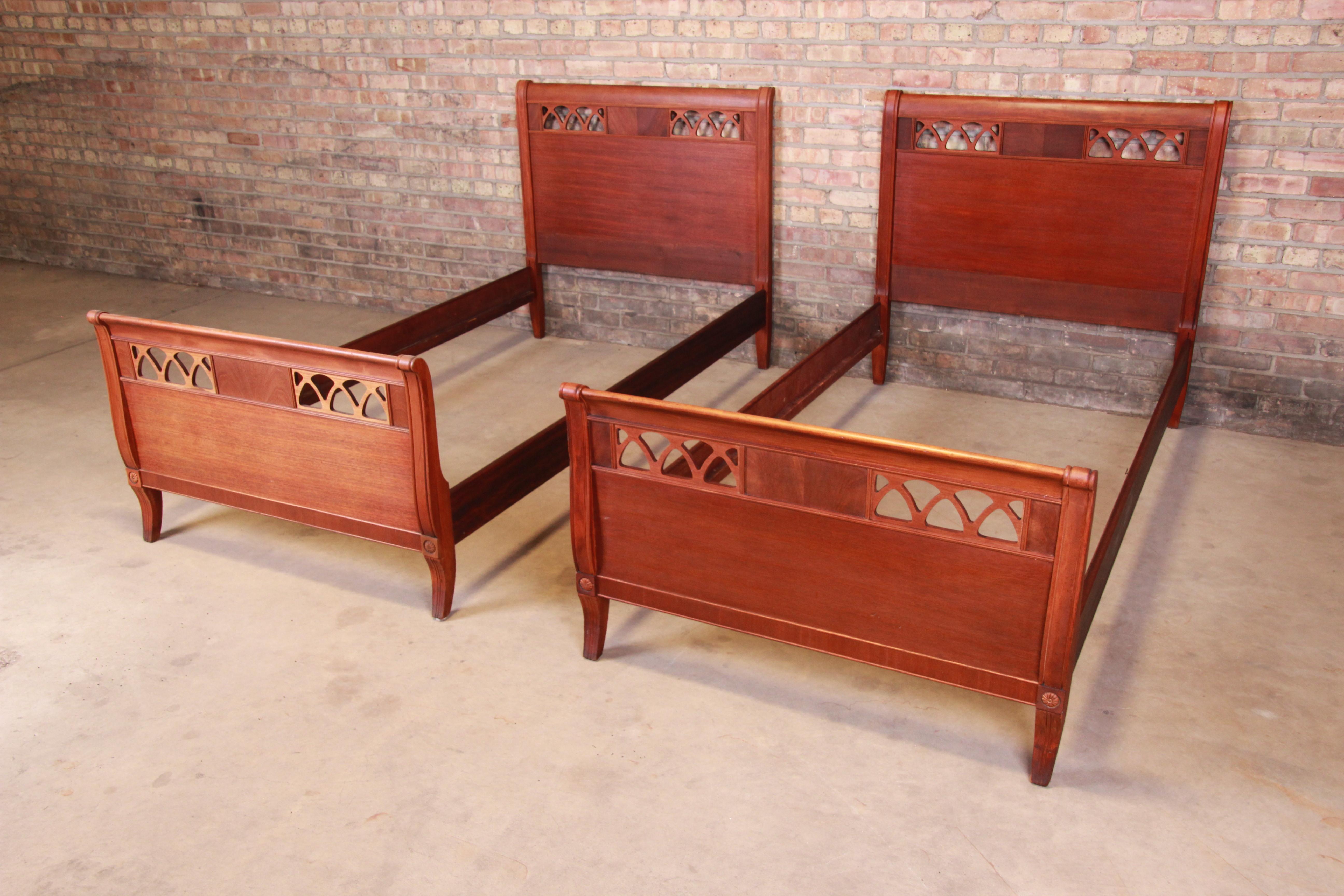 Federal Vintage Carved Mahogany Twin Beds, Pair