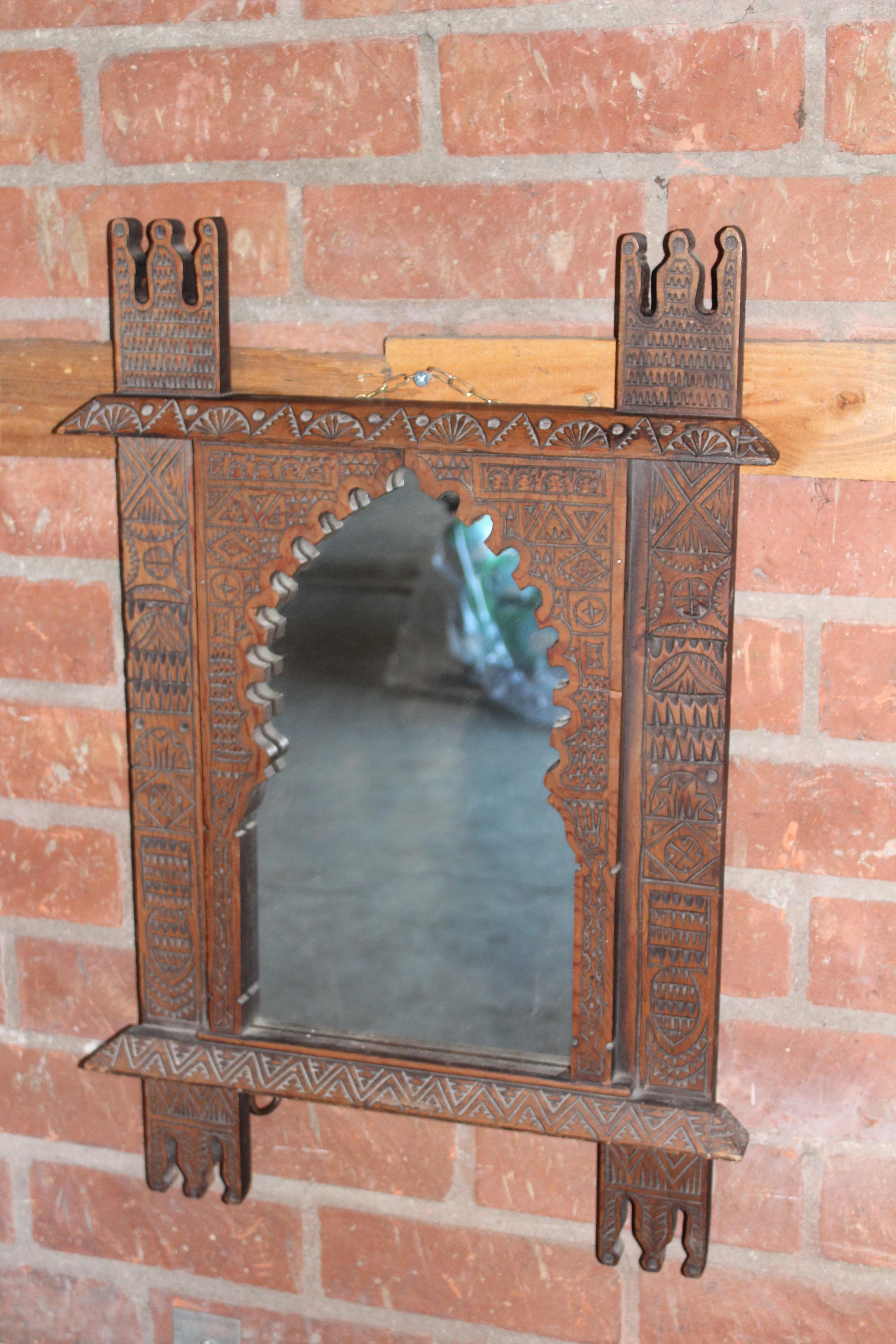 Vintage Carved Moroccan Mirror In Good Condition In Los Angeles, CA