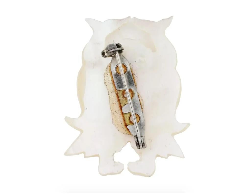 Vintage Carved Mother Of Pearl Buddha Pin Brooch In Good Condition For Sale In New York, NY