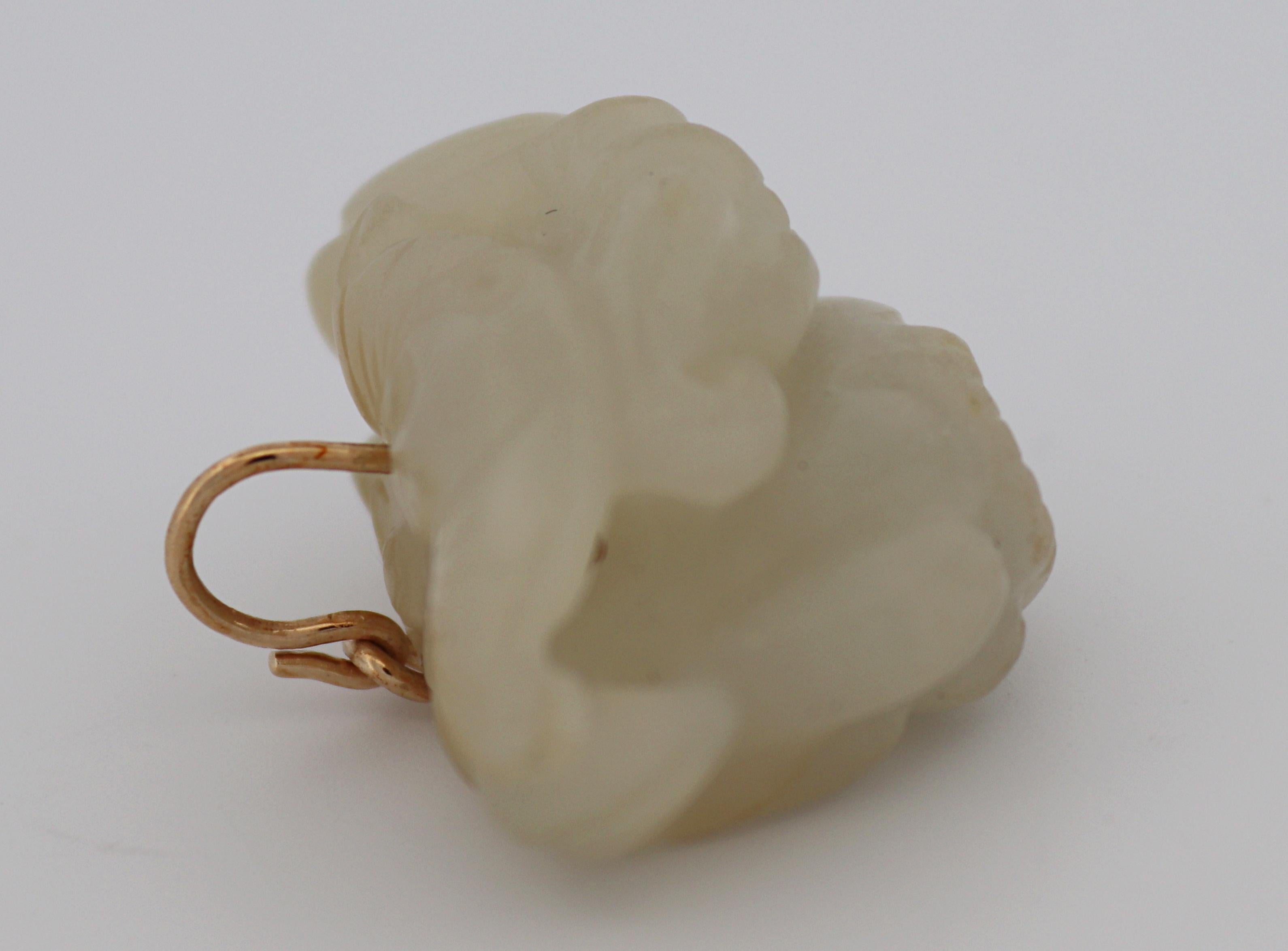 Vintage Carved “Mutton Fat” Nephrite Jade, 14K Yellow Gold Pendant In Good Condition For Sale In Pleasant Hill, CA