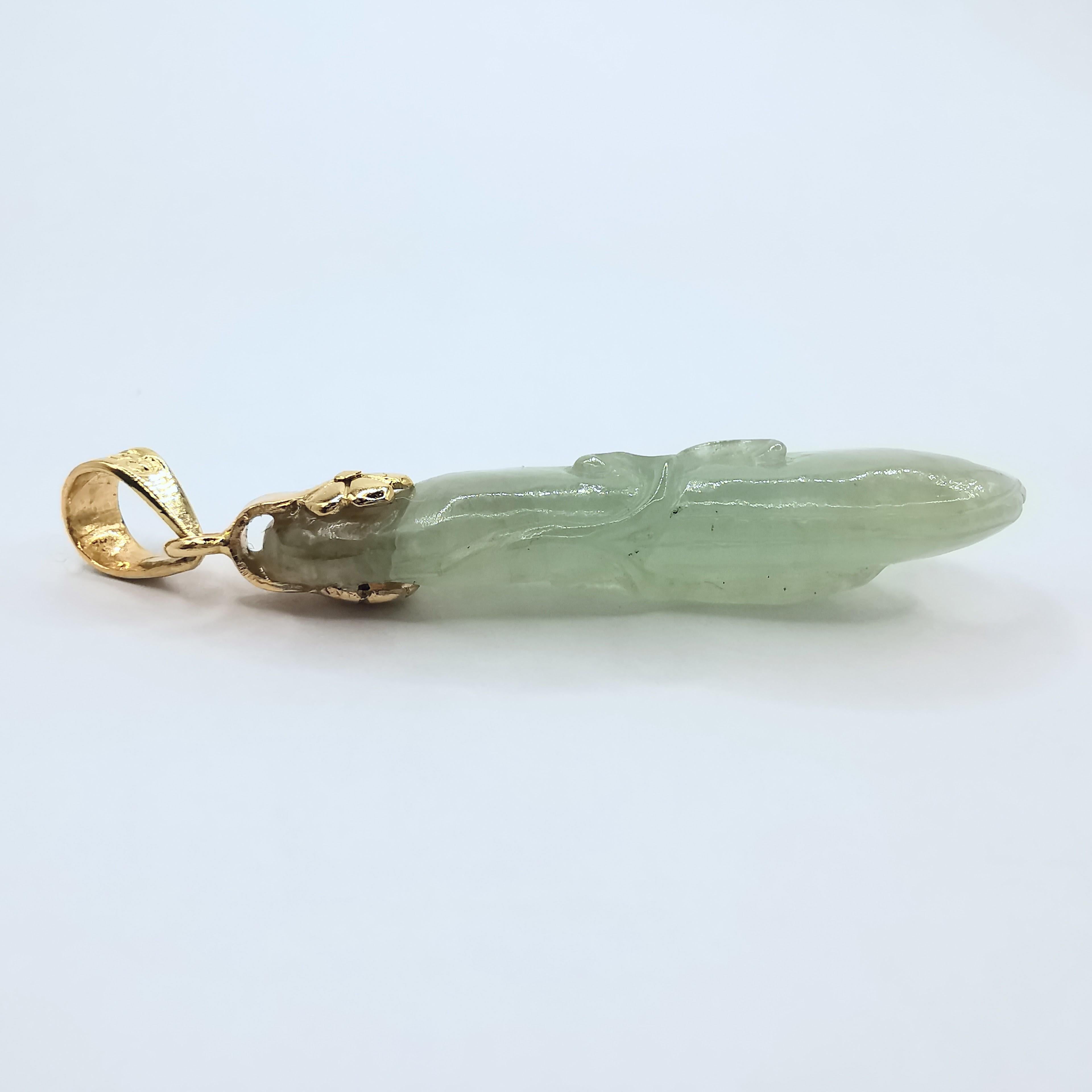 Mixed Cut Vintage Carved Natural Jadeite Jade Diamond Pendant Necklace in Yellow Gold For Sale