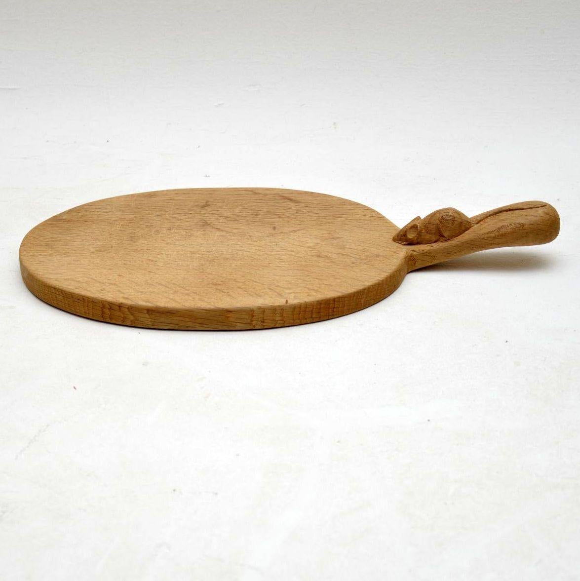 Vintage Carved Oak Cheeseboard by Robert ‘Mouseman’ Thompson 3