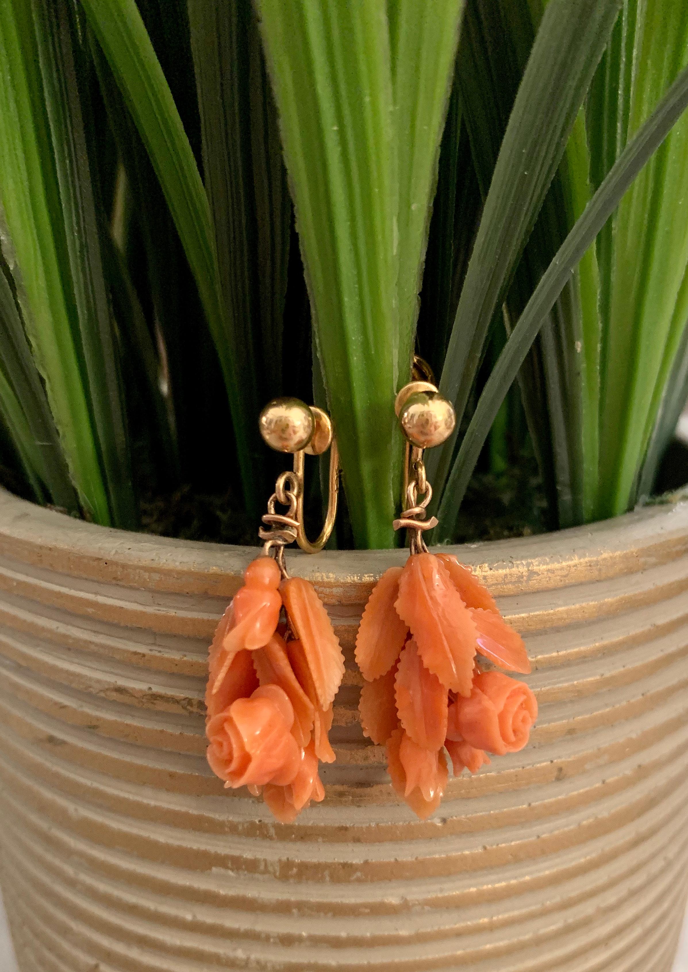 Mixed Cut Vintage Carved Salmon Coral Floral 14 Karat Yellow Gold Screw Back Drop Earrings