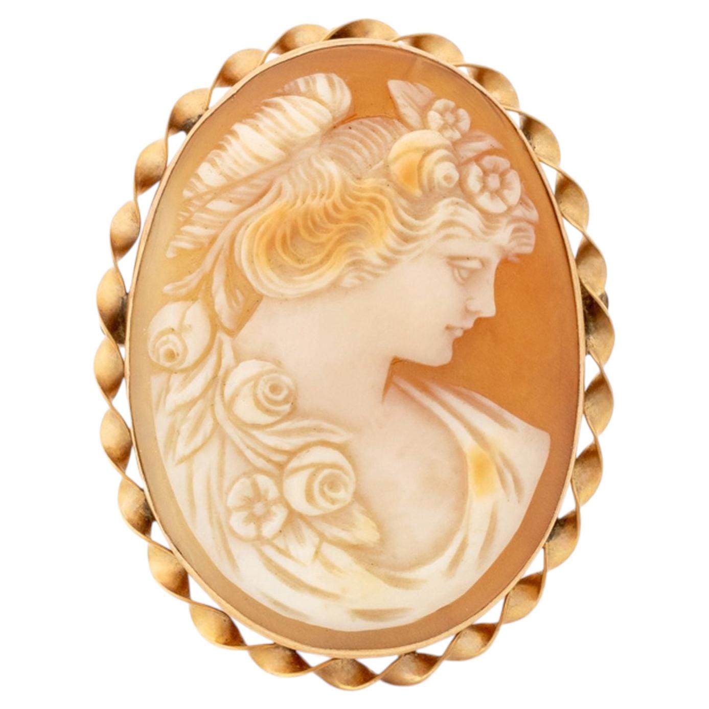 Vintage Carved Shell Cameo and 14K Gold Brooch Pendant