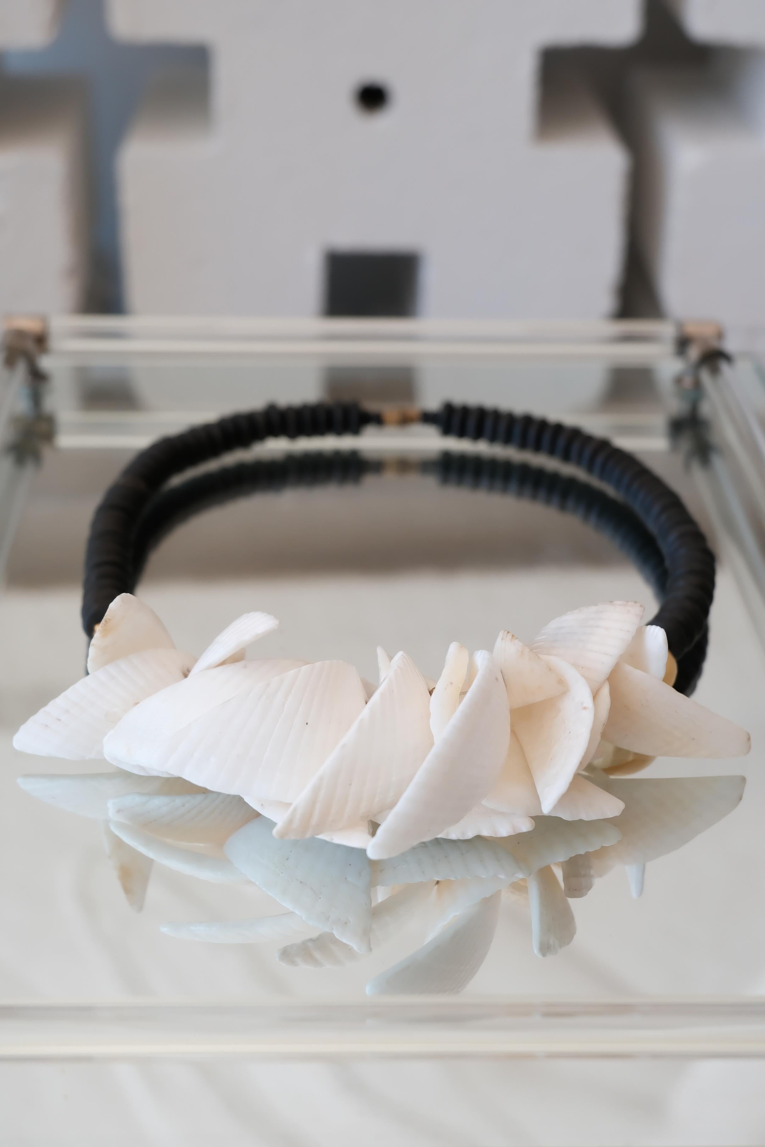 Vintage Carved Shell Cluster Statement Necklace - image 5