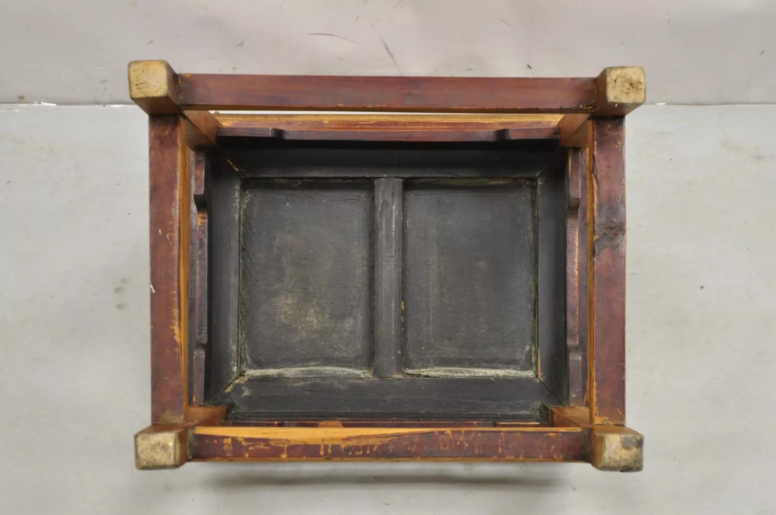 Sedia da fianco vintage in legno di teak intagliato in stile Meiji imperiale giapponese in vendita 4