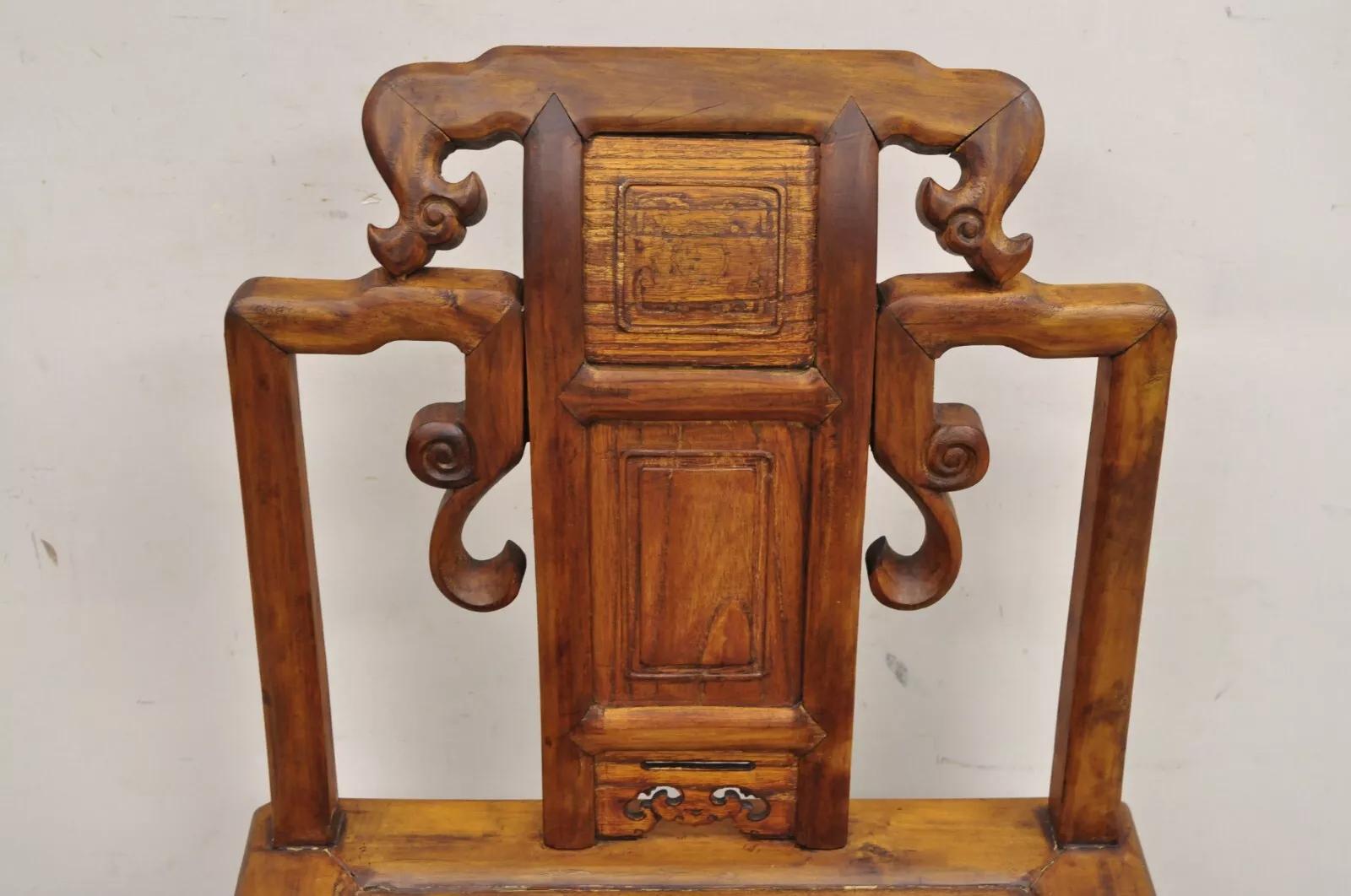 Sconosciuto Sedia da fianco vintage in legno di teak intagliato in stile Meiji imperiale giapponese in vendita