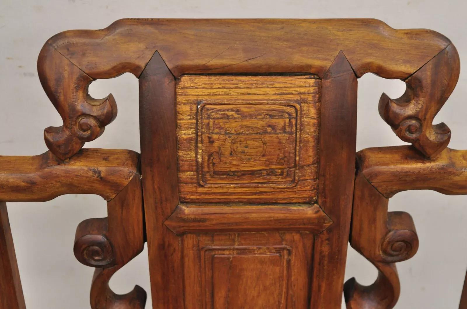 Sedia da fianco vintage in legno di teak intagliato in stile Meiji imperiale giapponese In condizioni buone in vendita a Philadelphia, PA
