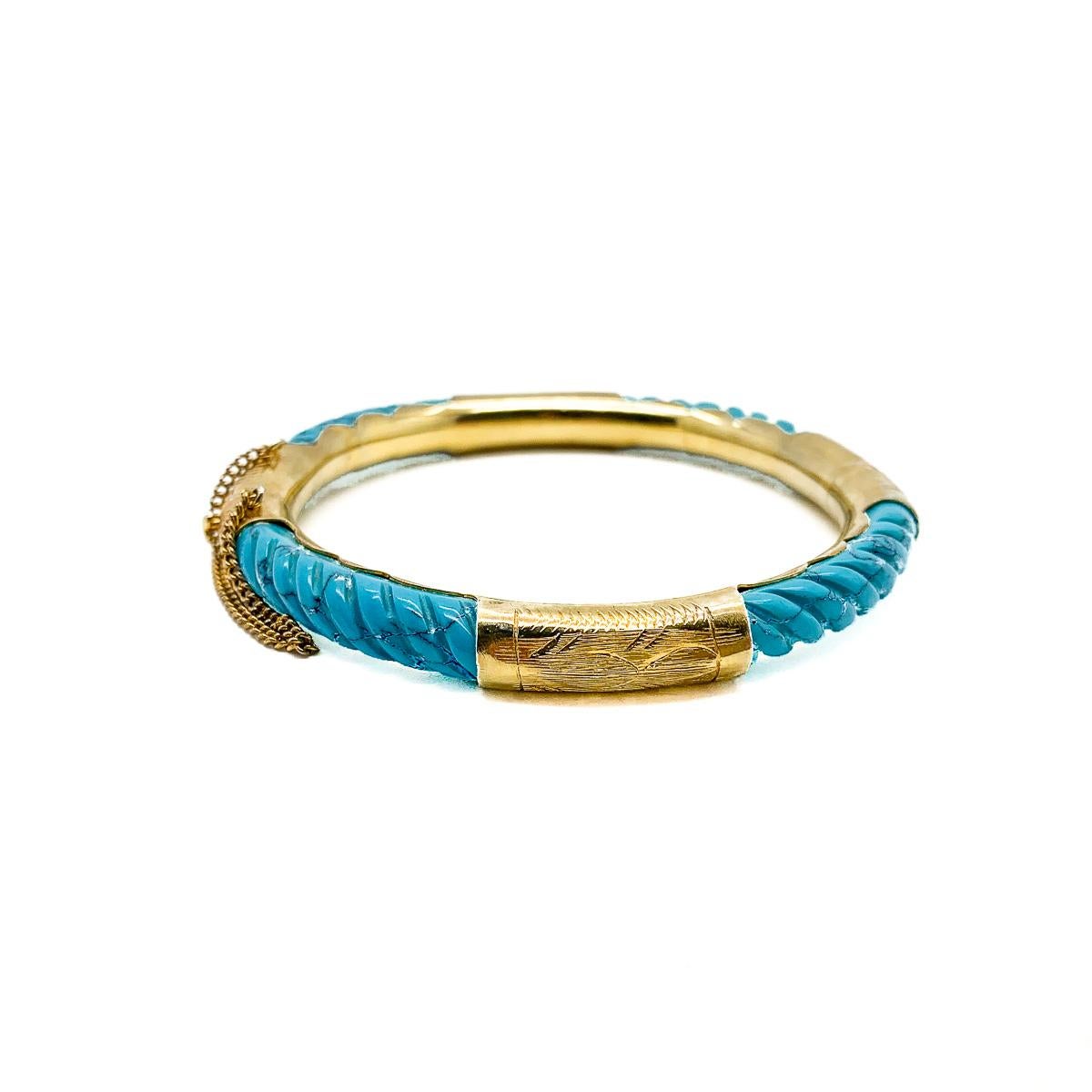 Vintage Carved Turquoise & Etched Gold Bangle 1960s In Good Condition For Sale In Wilmslow, GB
