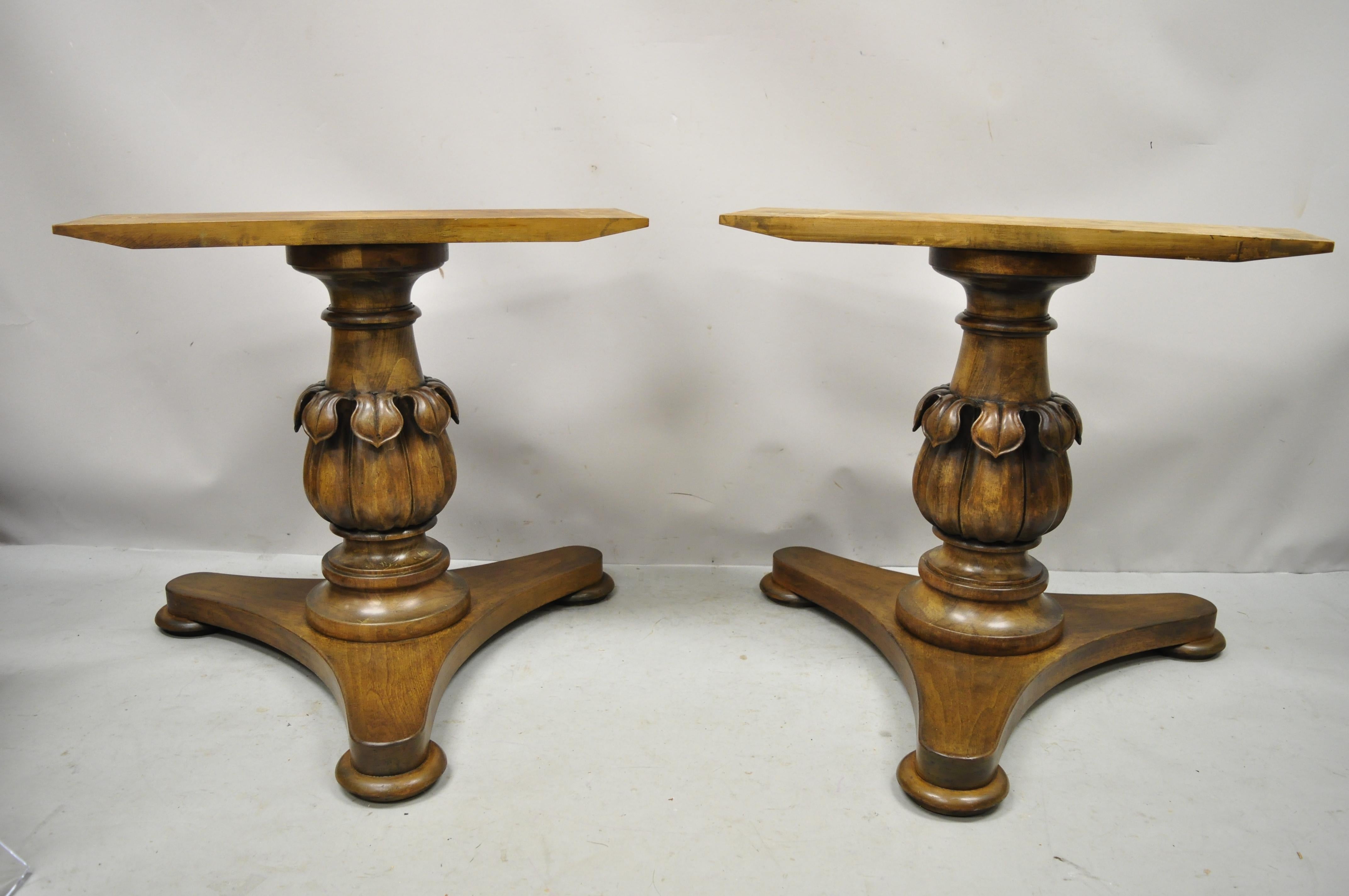Vintage Carved Walnut Italian Regency Leaf Pineapple Pedestal Table Base 'A' For Sale 2
