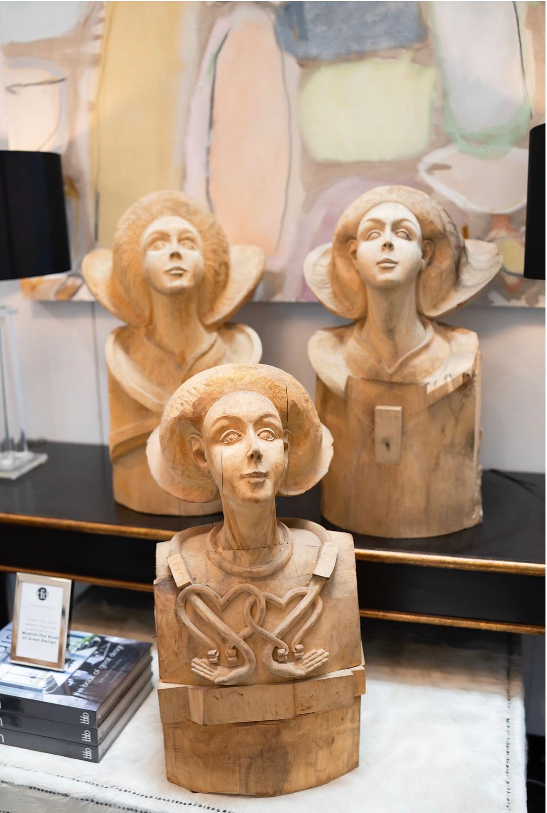 Moule d'ange vintage en bois sculpté avec X et cercle en vente 2