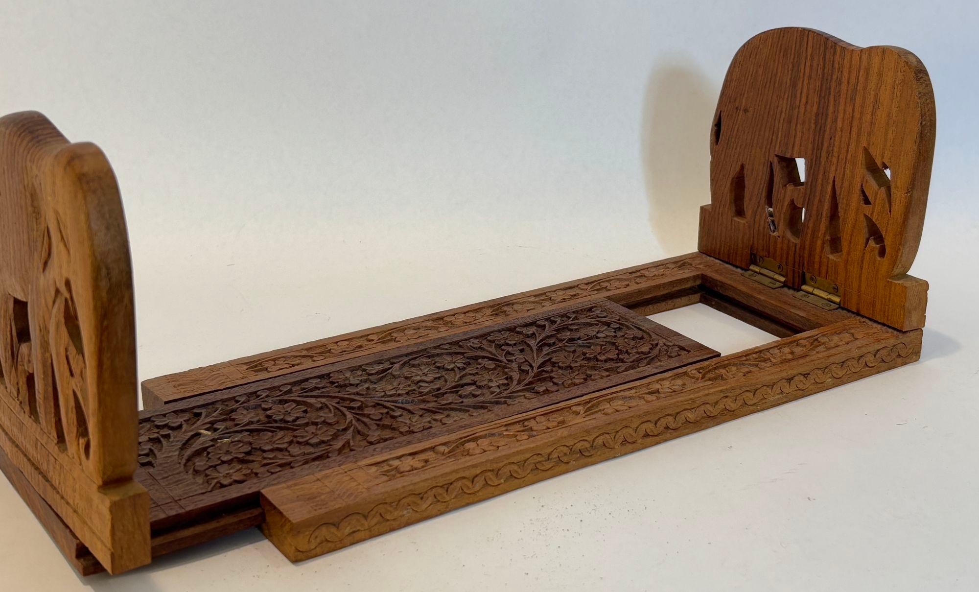 Vintage Carved Wood Expandable Elephant Bookends For Sale 2