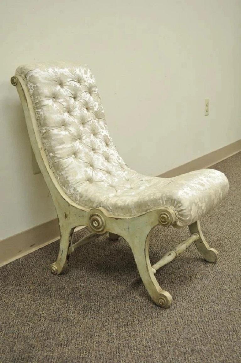 Sedia giapponese Obi Slipper in legno intagliato d'epoca con finitura dipinta a fuoco in vendita 5