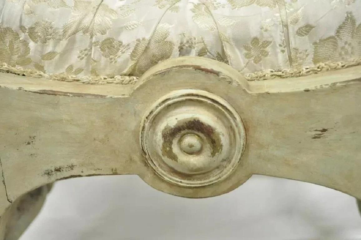 XX secolo Sedia giapponese Obi Slipper in legno intagliato d'epoca con finitura dipinta a fuoco in vendita