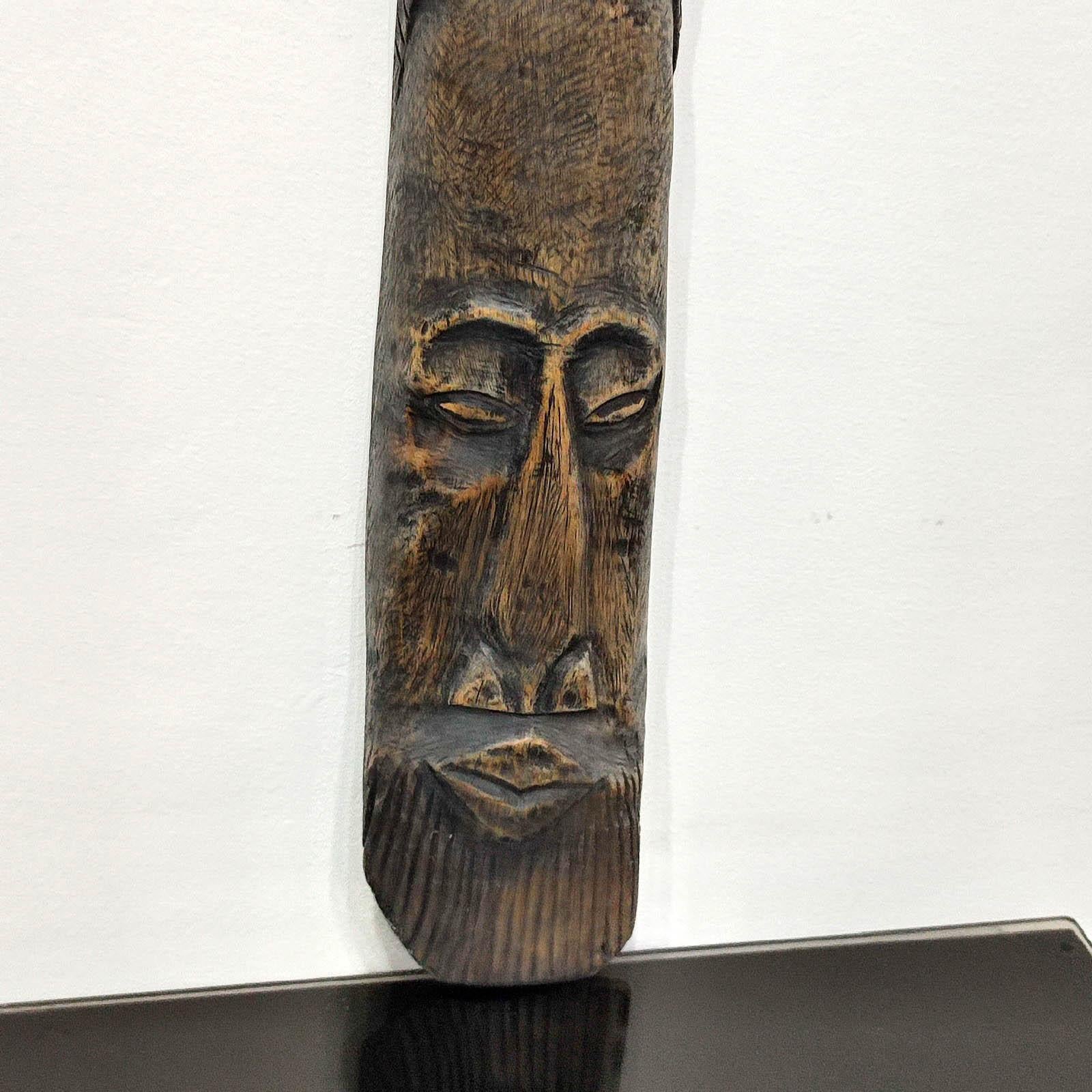 Vintage Carved Wood Mask, African Folk Art 20th Century In Good Condition For Sale In Bochum, NRW