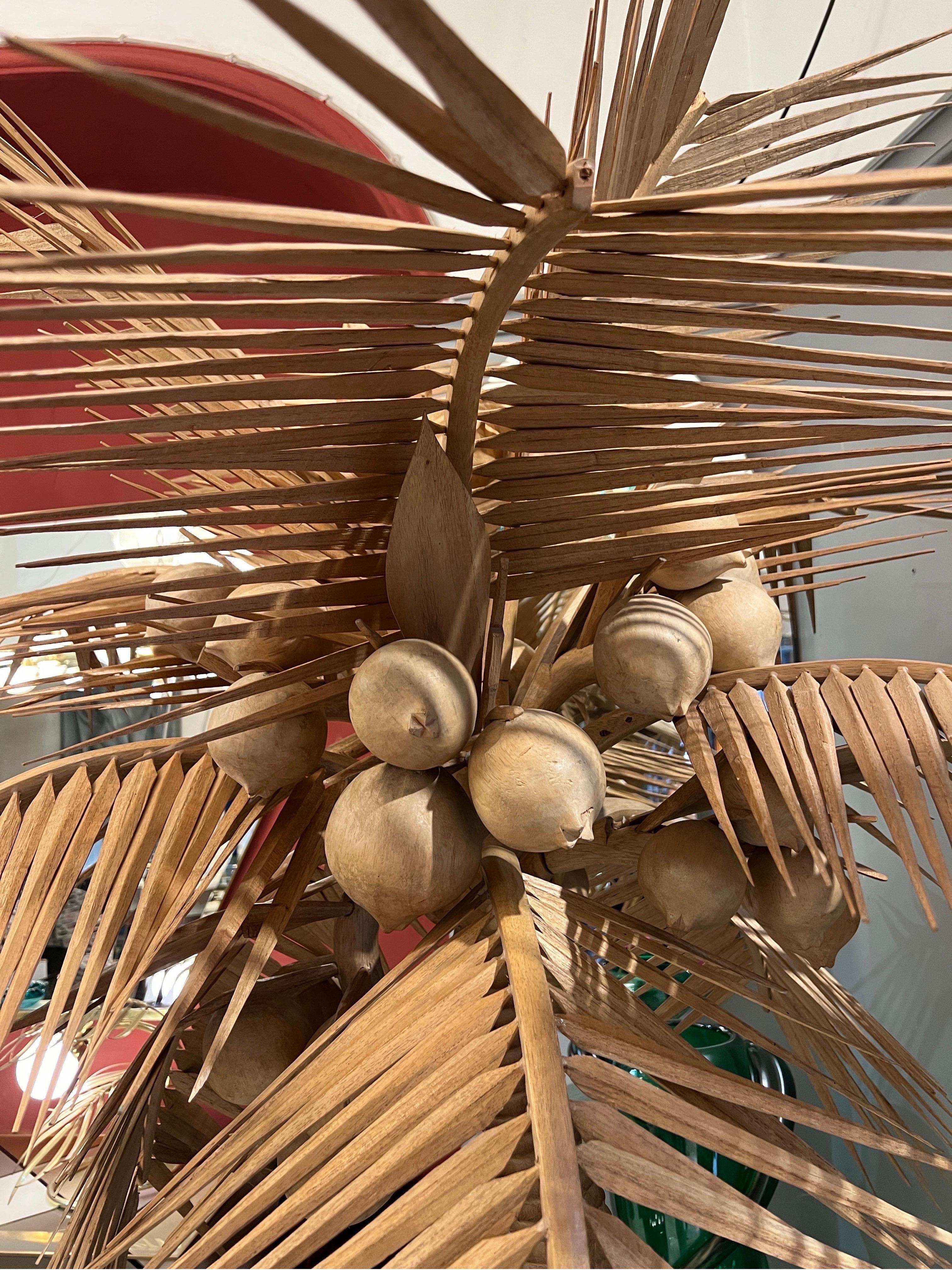 Escultura vintage de palmera de madera tallada 1980 en venta 6