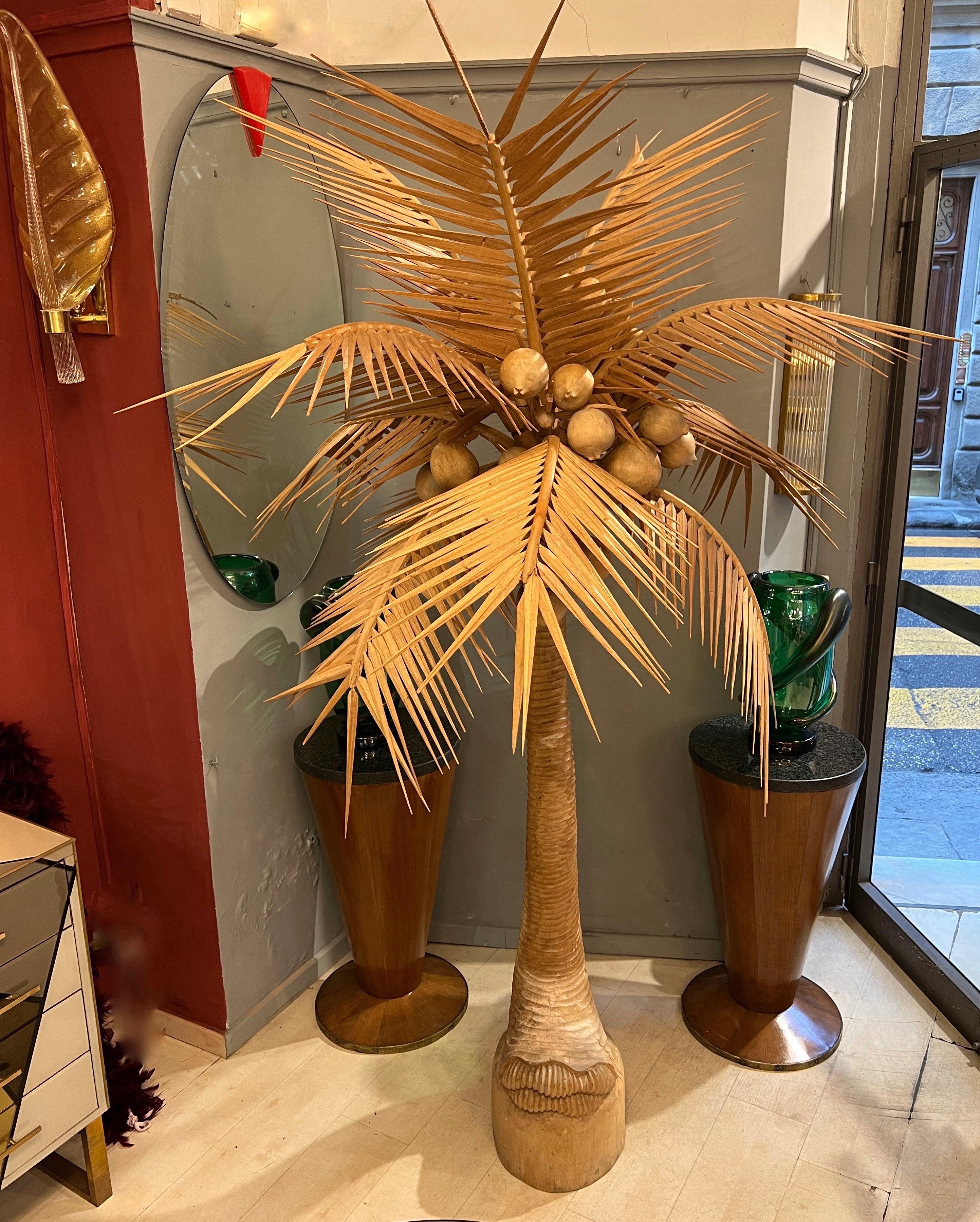 Escultura vintage de palmera de madera tallada 1980 en venta 7