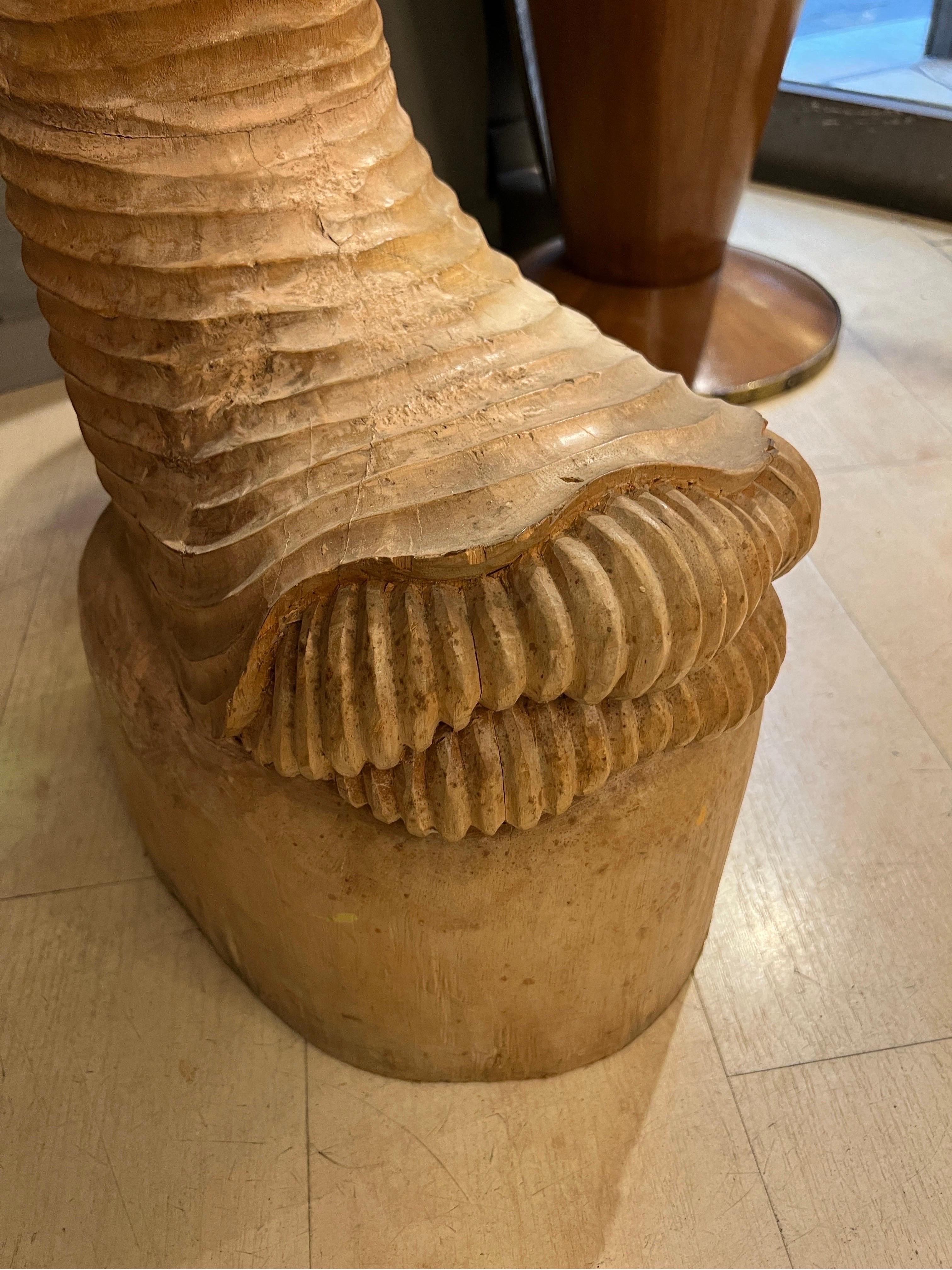 Escultura vintage de palmera de madera tallada 1980 en venta 10