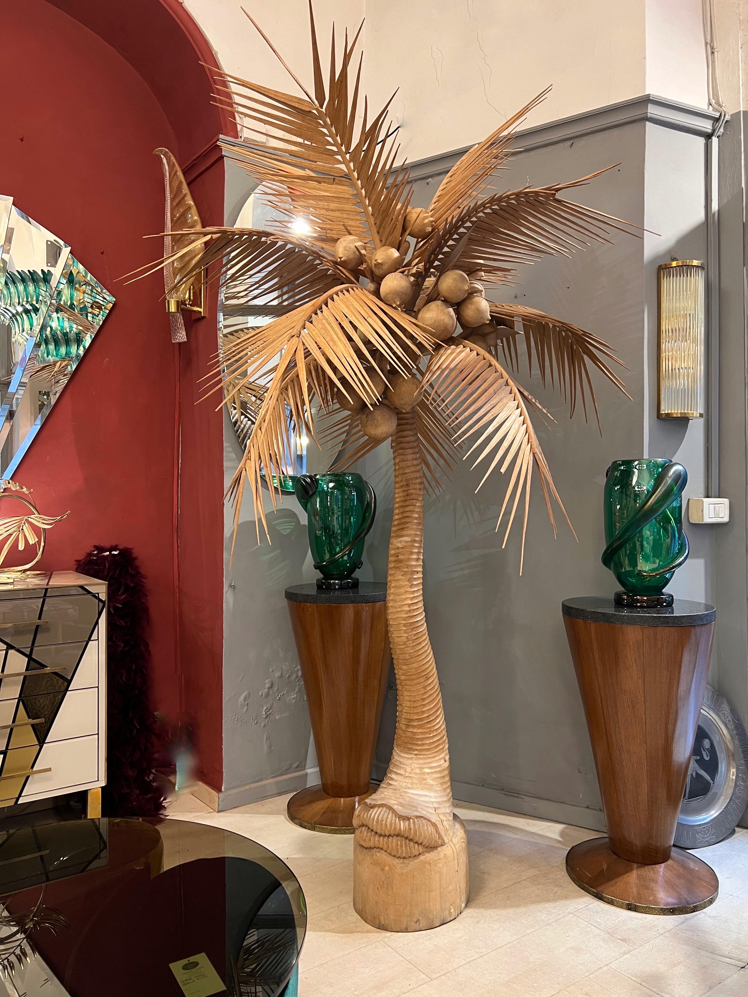 Escultura vintage de palmera de madera tallada 1980 en venta 1