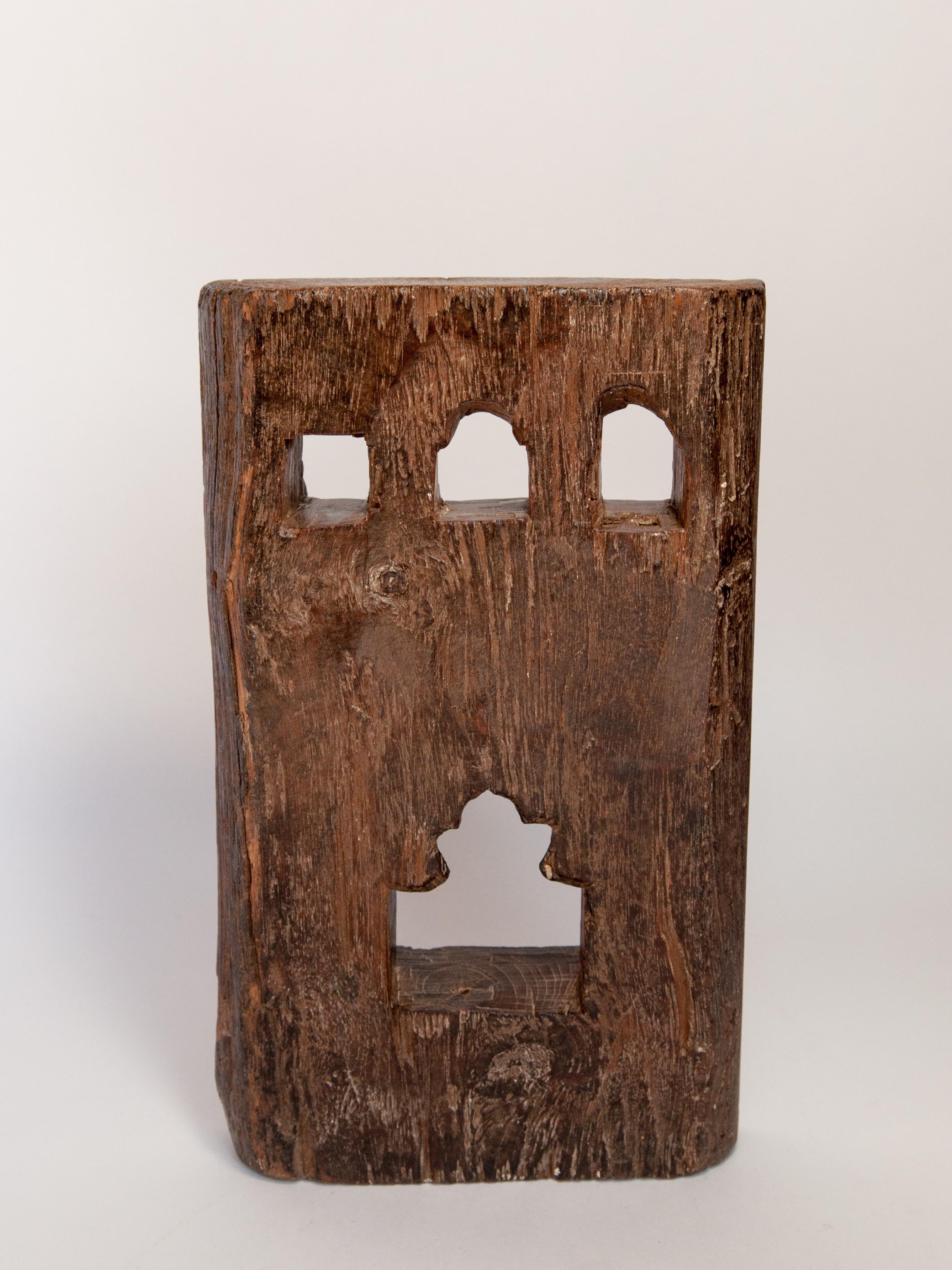 Hand-Carved Vintage Carved Wood Picture Frame, Mid-20th Century, India