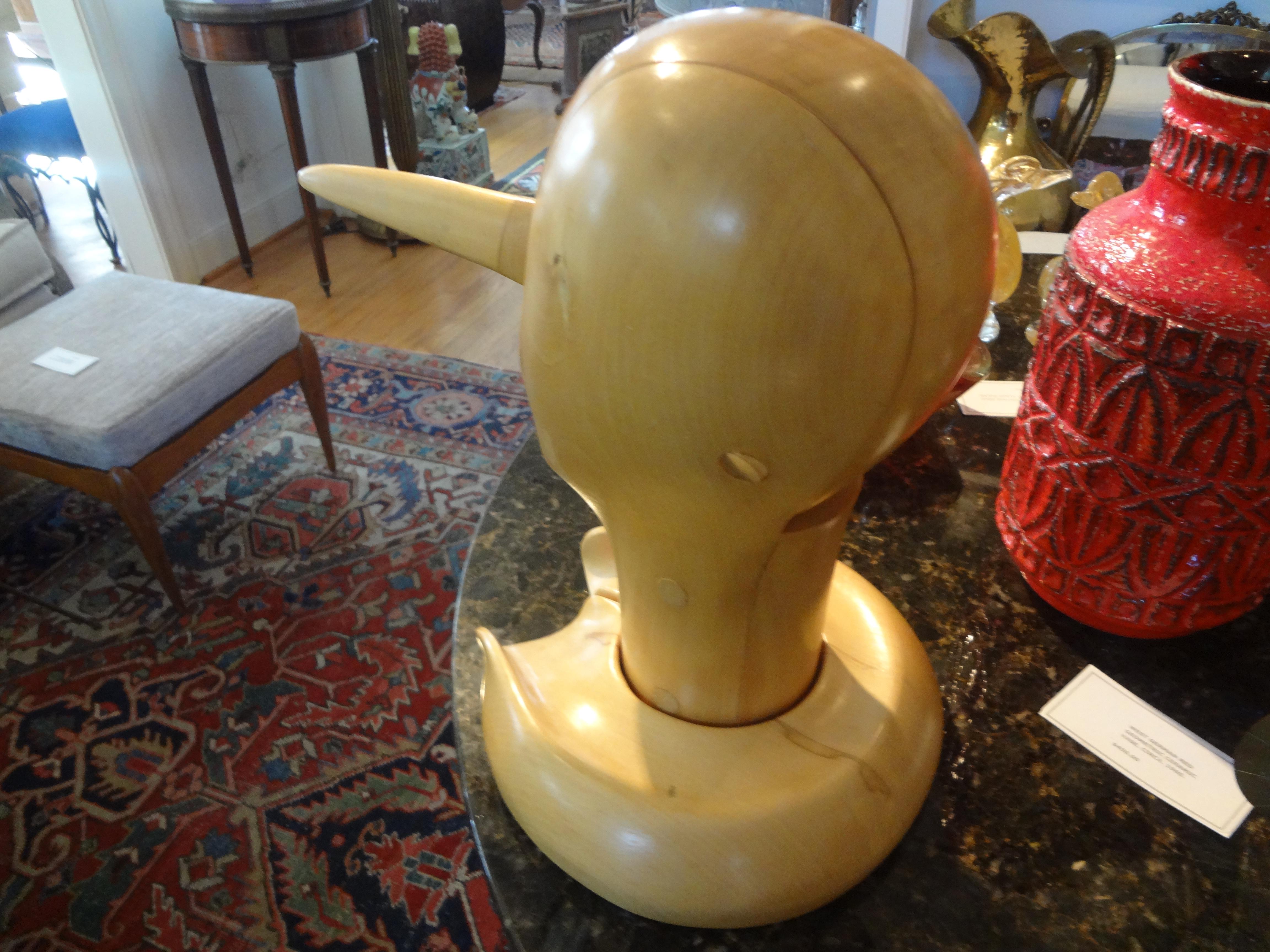 Geschnitzte Pinocchio-Skulptur aus Holz, Vintage im Angebot 4