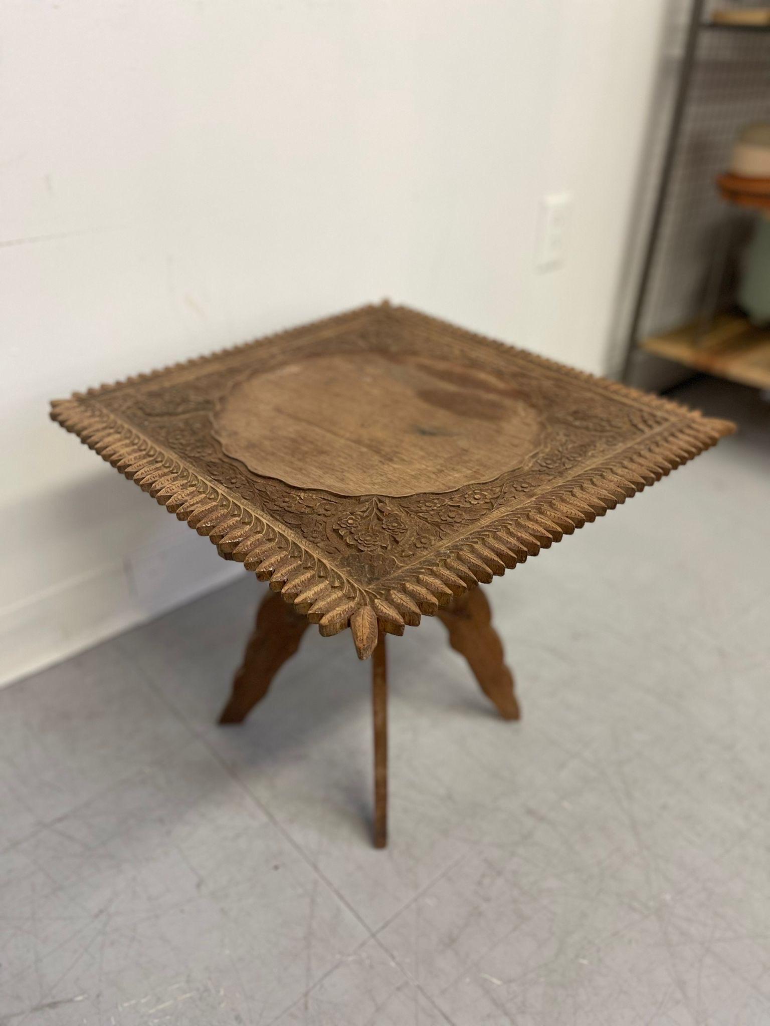 Mid-Century Modern Vintage Carved Wood Side Table With Floral Motif. For Sale