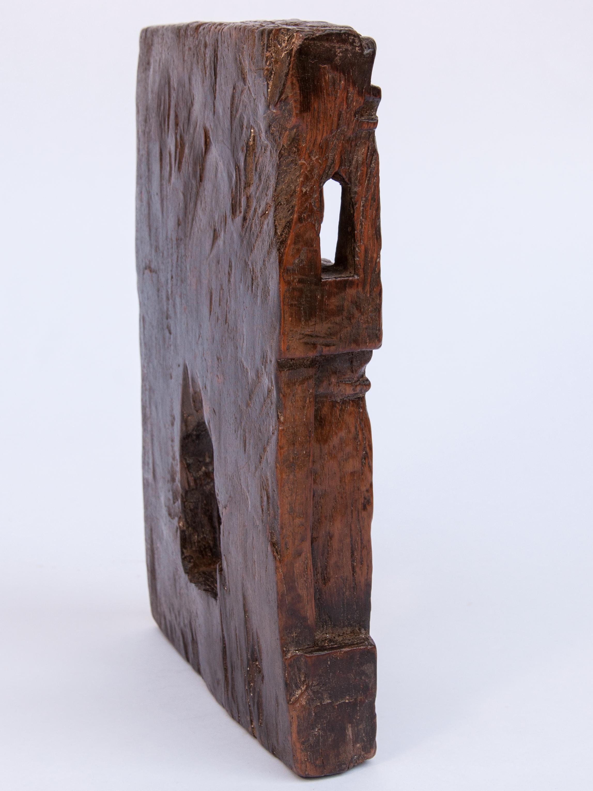 Vintage Carved Wood Votive or Picture Frame, Mid-20th Century, India 9