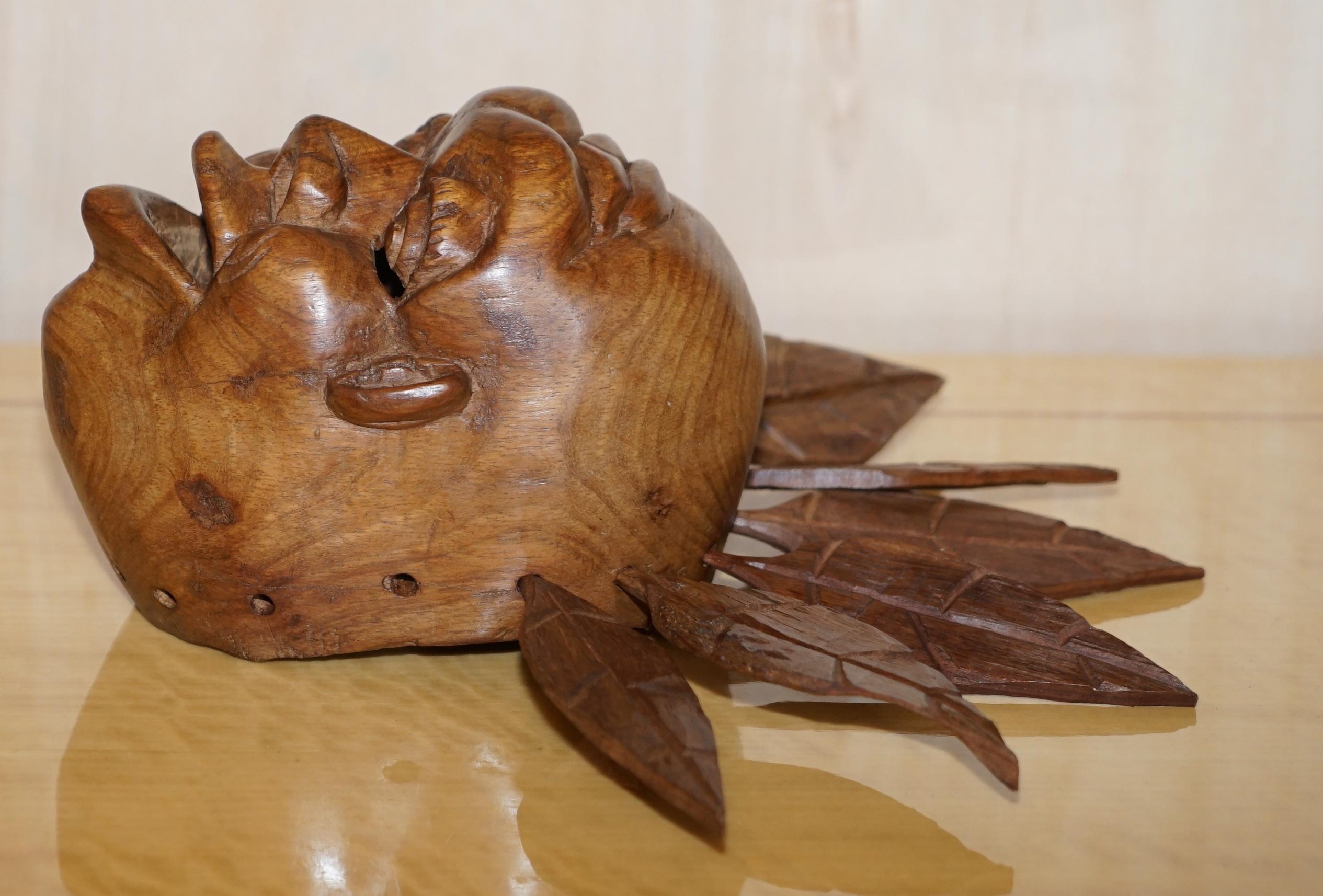 Vintage Carved Wooden Head with Removable Feathers, Carved from Single Burr For Sale 3