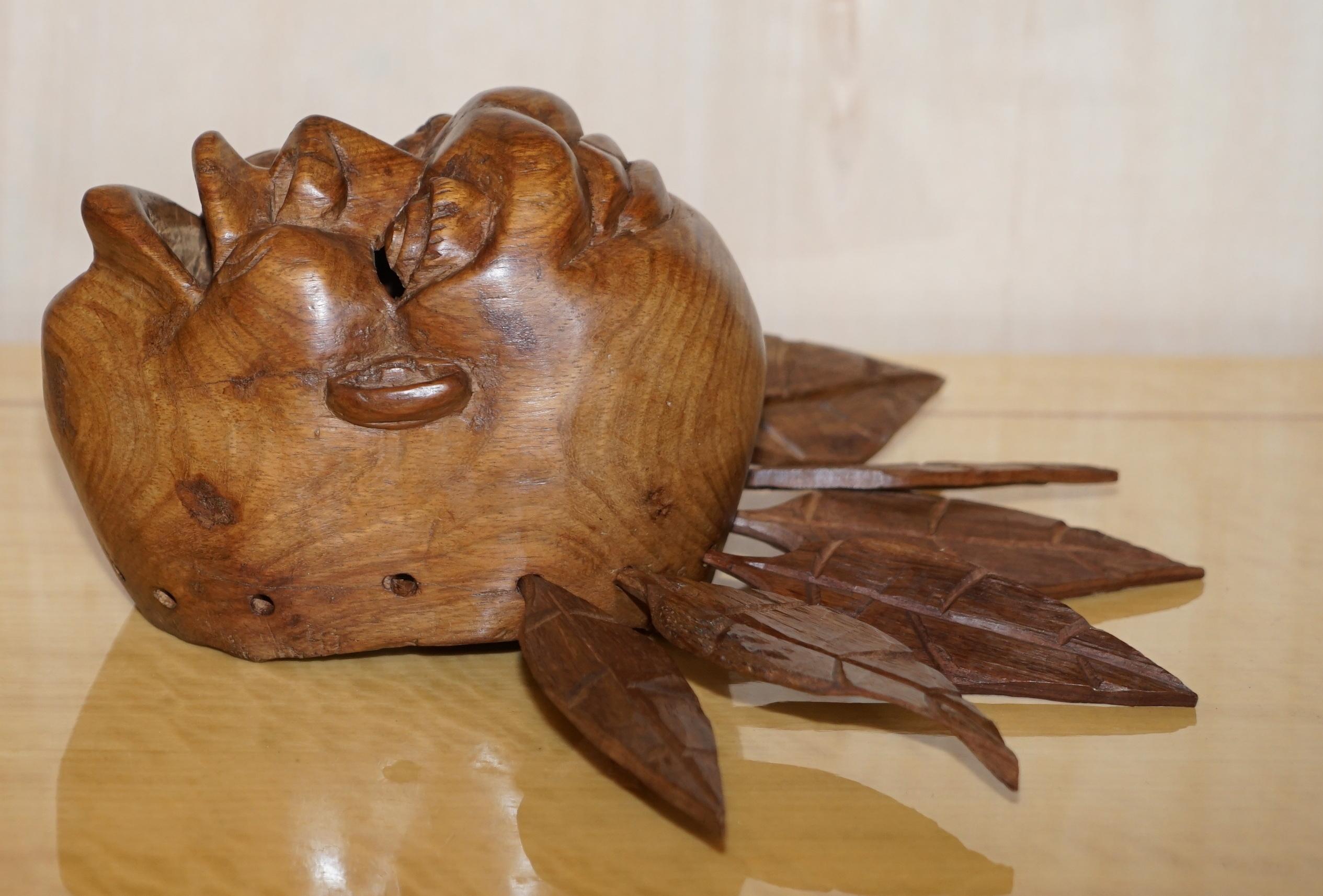 Cabeza de Madera Tallada Vintage con Plumas Extraíbles, Tallada de una sola Fresa en venta 3