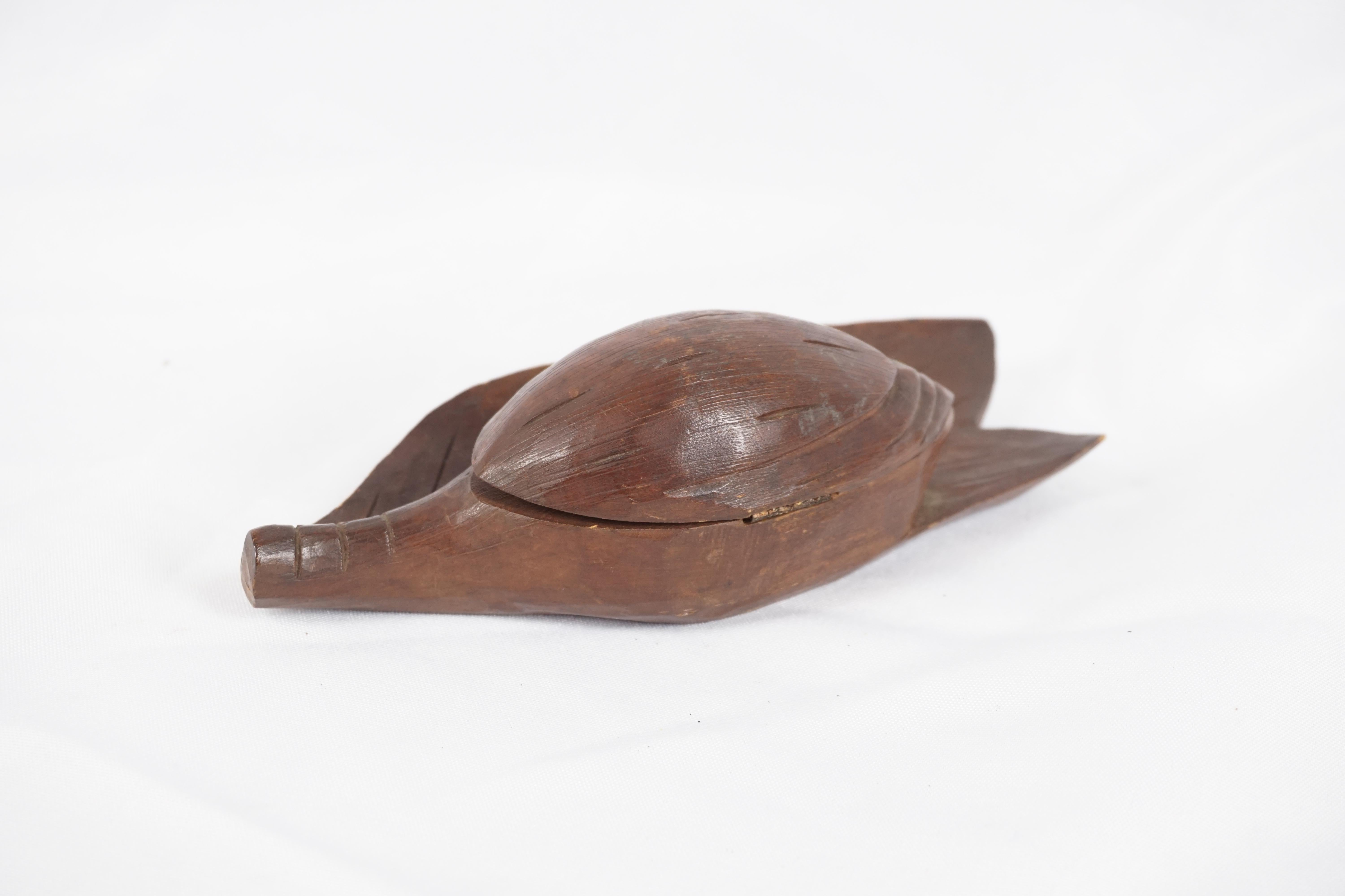 Vintage Carved Wooden Inkwell, Shape of a Corn Hush, European 1930, H307 For Sale 1