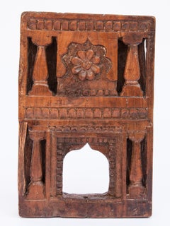 Vintage Carved Wooden Votive or Picture Frame, Mid-20th Century, India