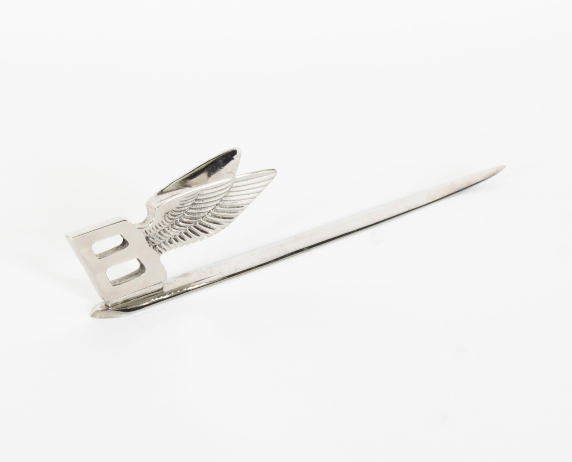 Coupe-papier vintage Bentley à double aiguille en chrome de la fin du 20e siècle en vente 3