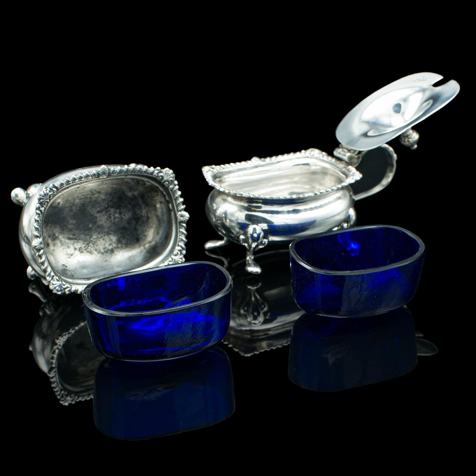 Vintage Cased Condiment Set, English, Silver, Tableware, Hallmarked, Dated 1948 For Sale 4