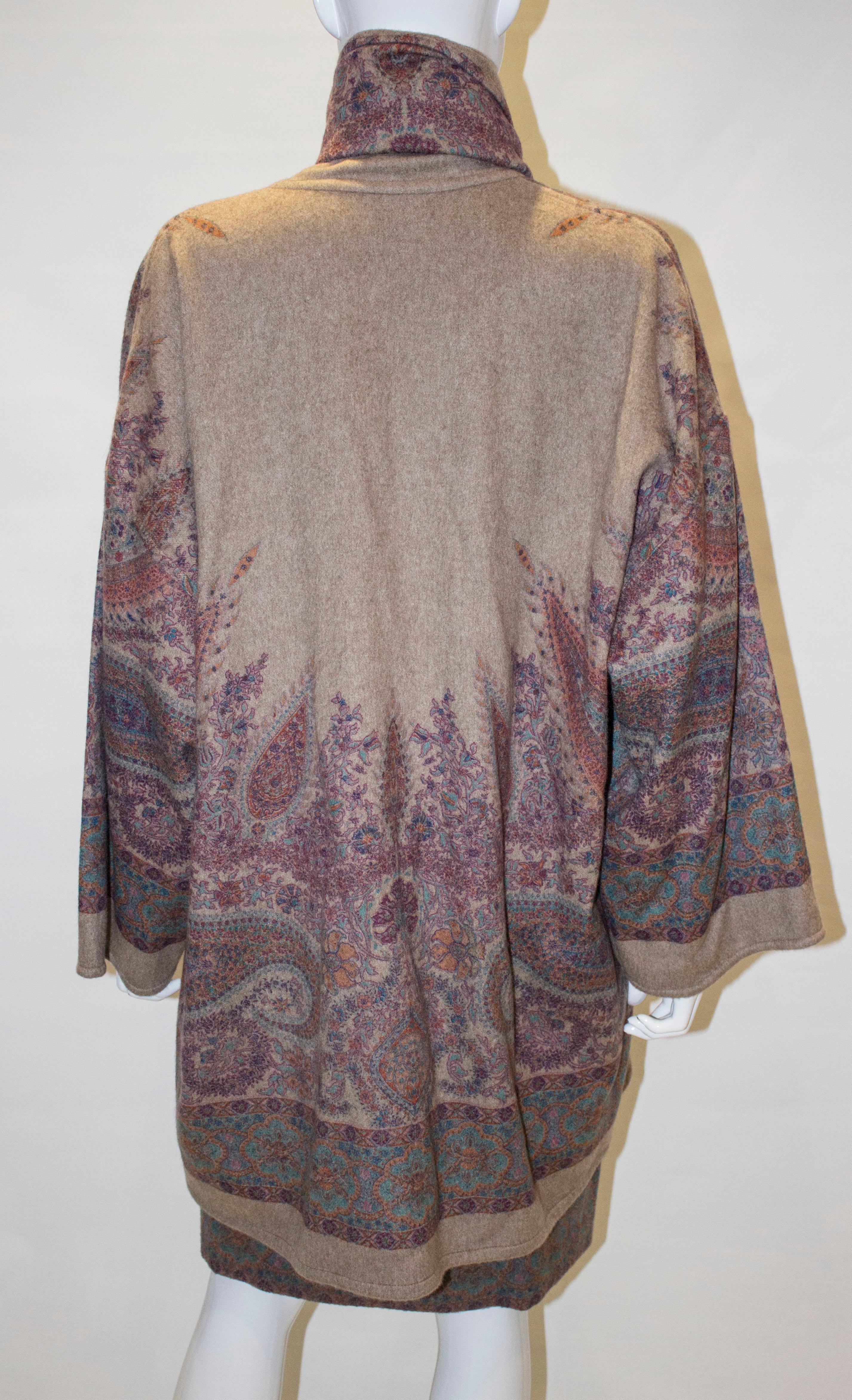 Vintage Cashmere Jacket with Paisley Print For Sale 3