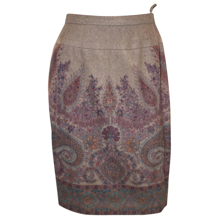 Vintage Cashmere Skirt with Paisley Design For Sale at 1stDibs