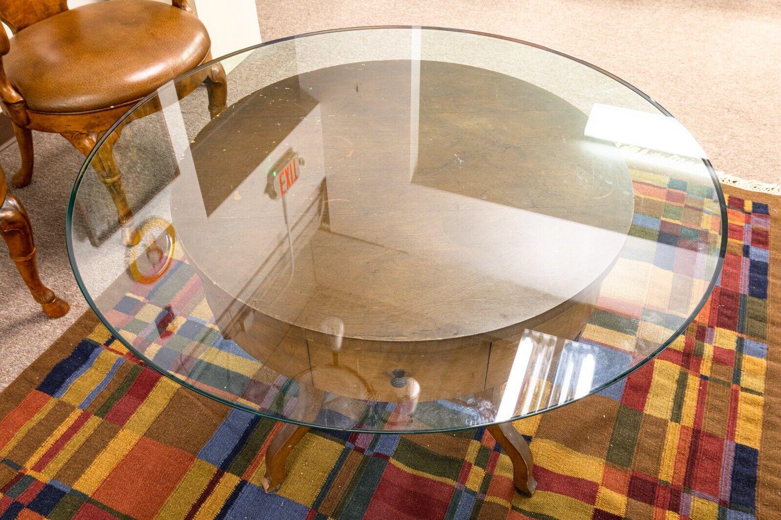 Vintage Cassard Chateau Original Wood and Glass Round Dintette Table In Good Condition For Sale In Keego Harbor, MI