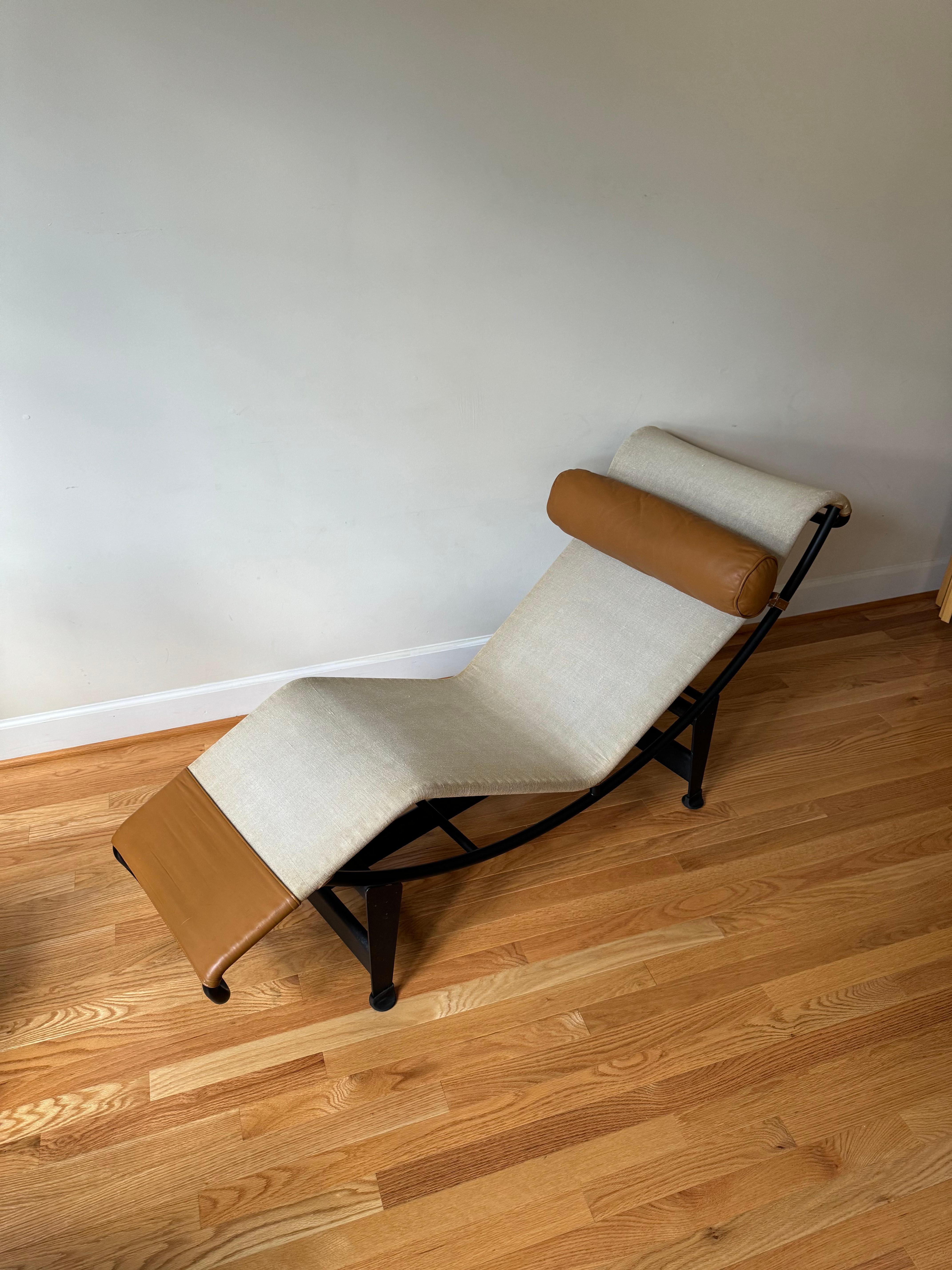 Chaise longue Cassina LC4 de Le Corbusier, Jeanneret, Perriand Bon état à Centreville, VA