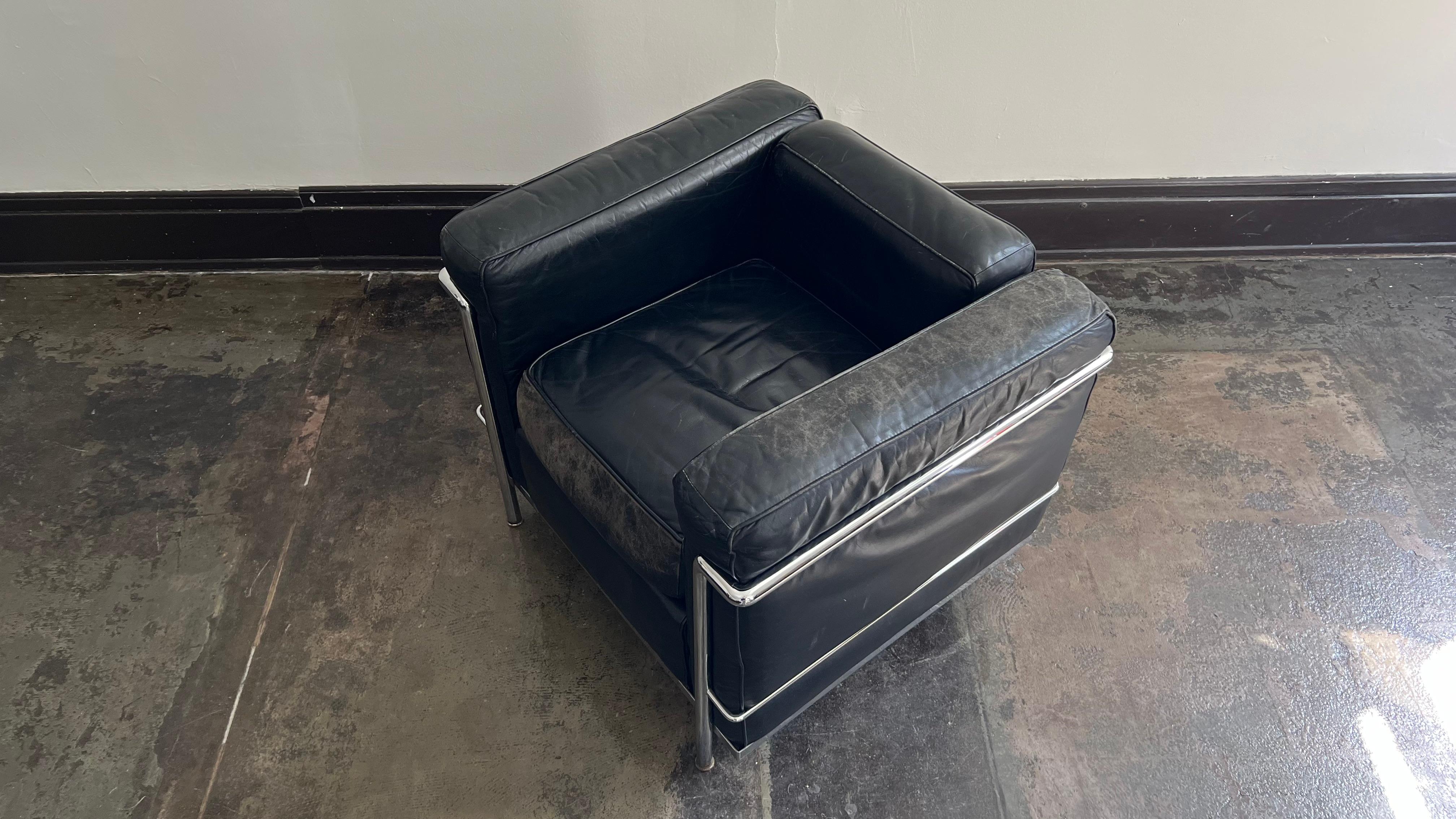 Vintage Cassina Le Corbusier, Jeanneret, and Perriand LC2 Club Chair 4