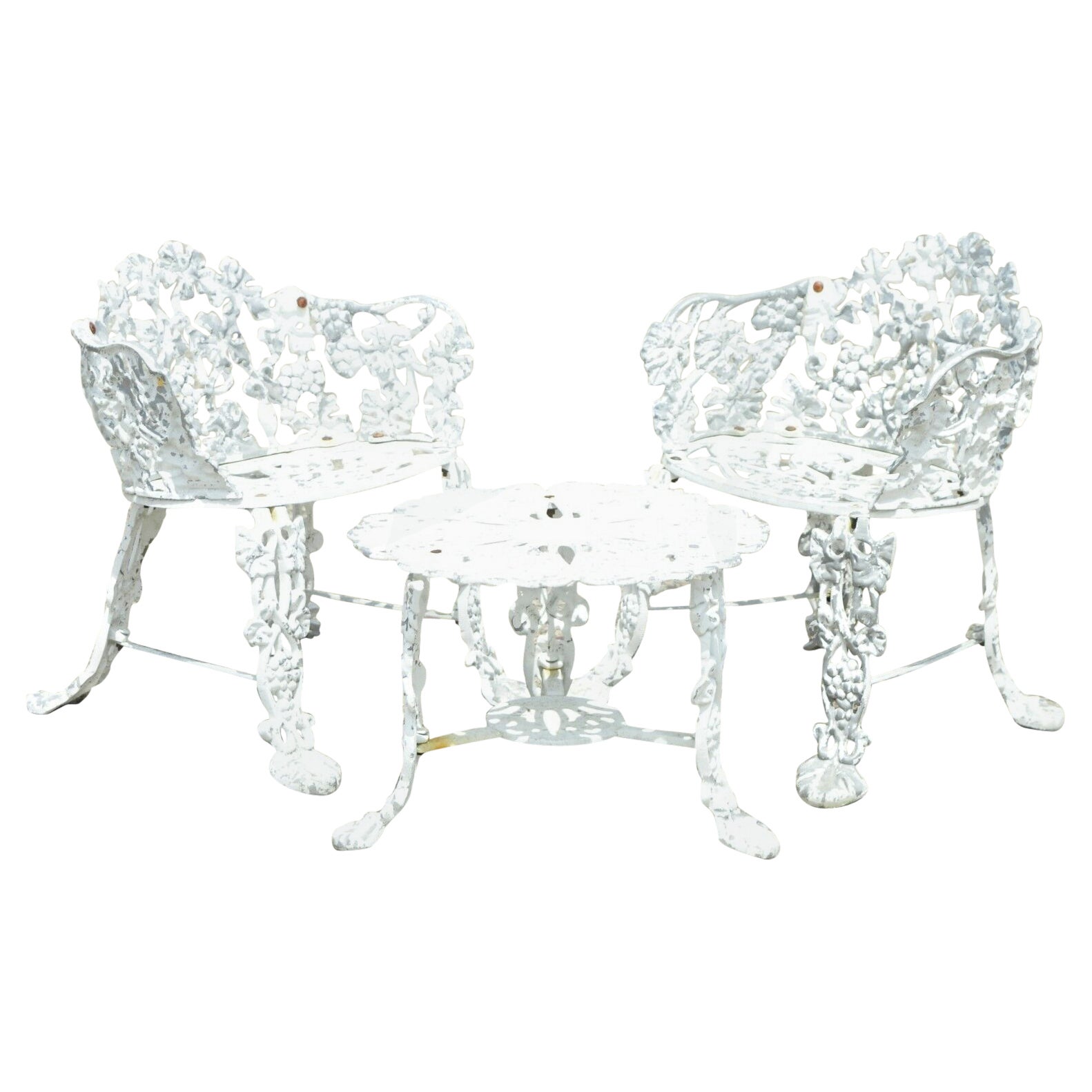 Vintage Cast Aluminum Grape and Vine Leaf Outdoor Garden Chair Set with Table