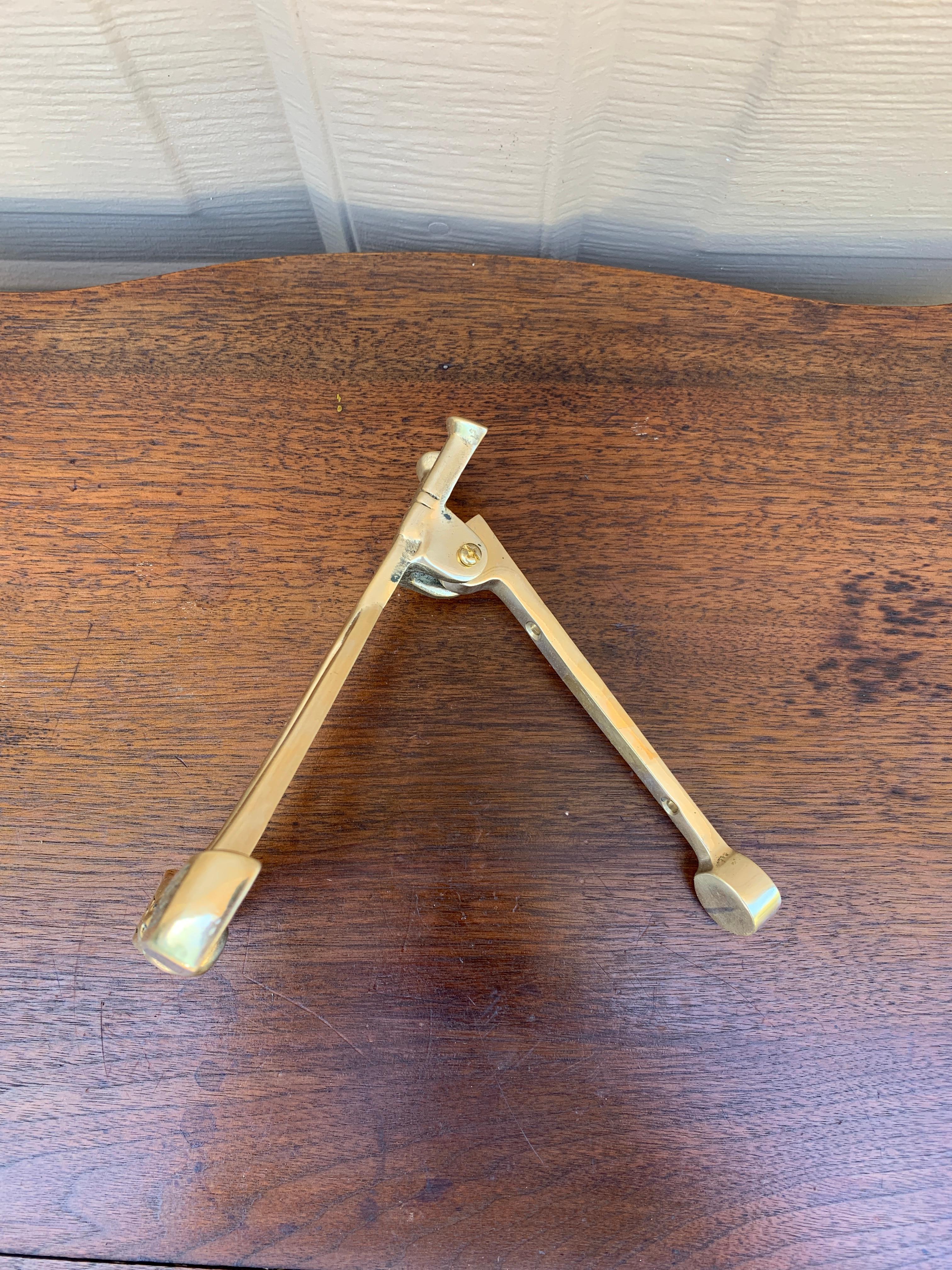 20ième siècle Knocker de porte club de golf vintage en laiton moulé en vente
