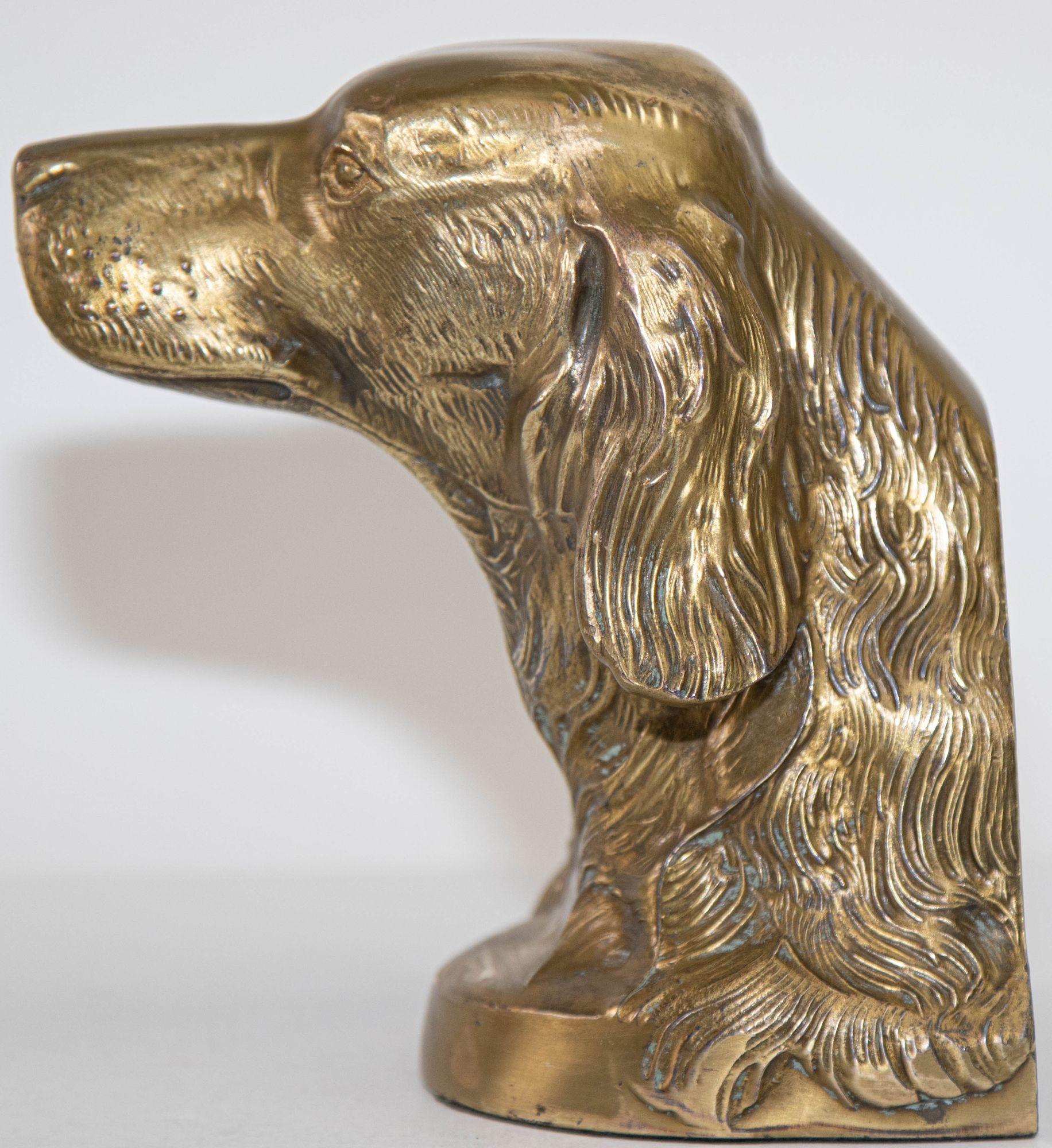 Vintage Cast Brass Sculpture of Beagle Dog Bust Bookend Paperweight (scultura in ottone fuso di cane beagle) 3