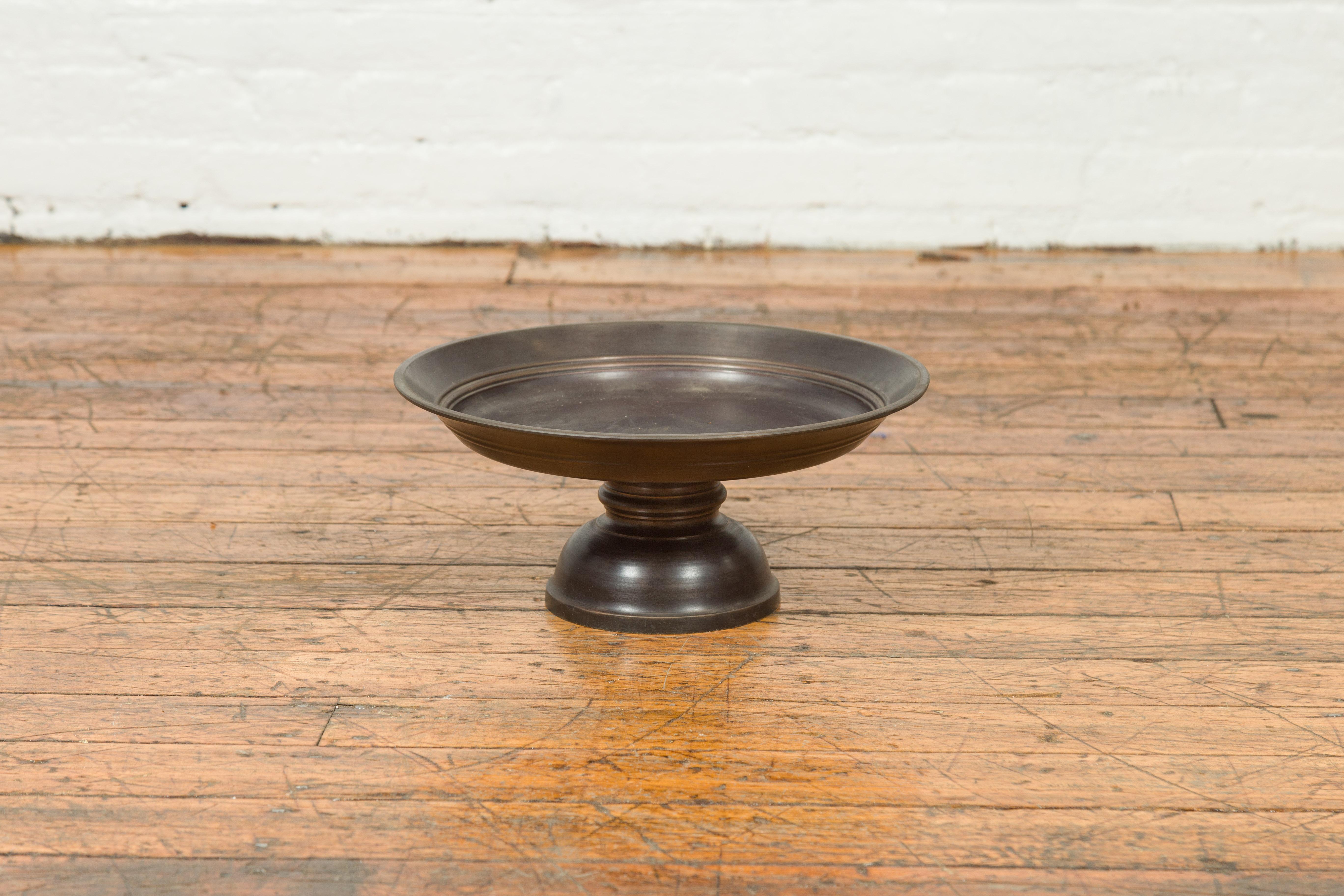Vintage Cast Bronze Circular Cake Stand with Dark Patina For Sale 4