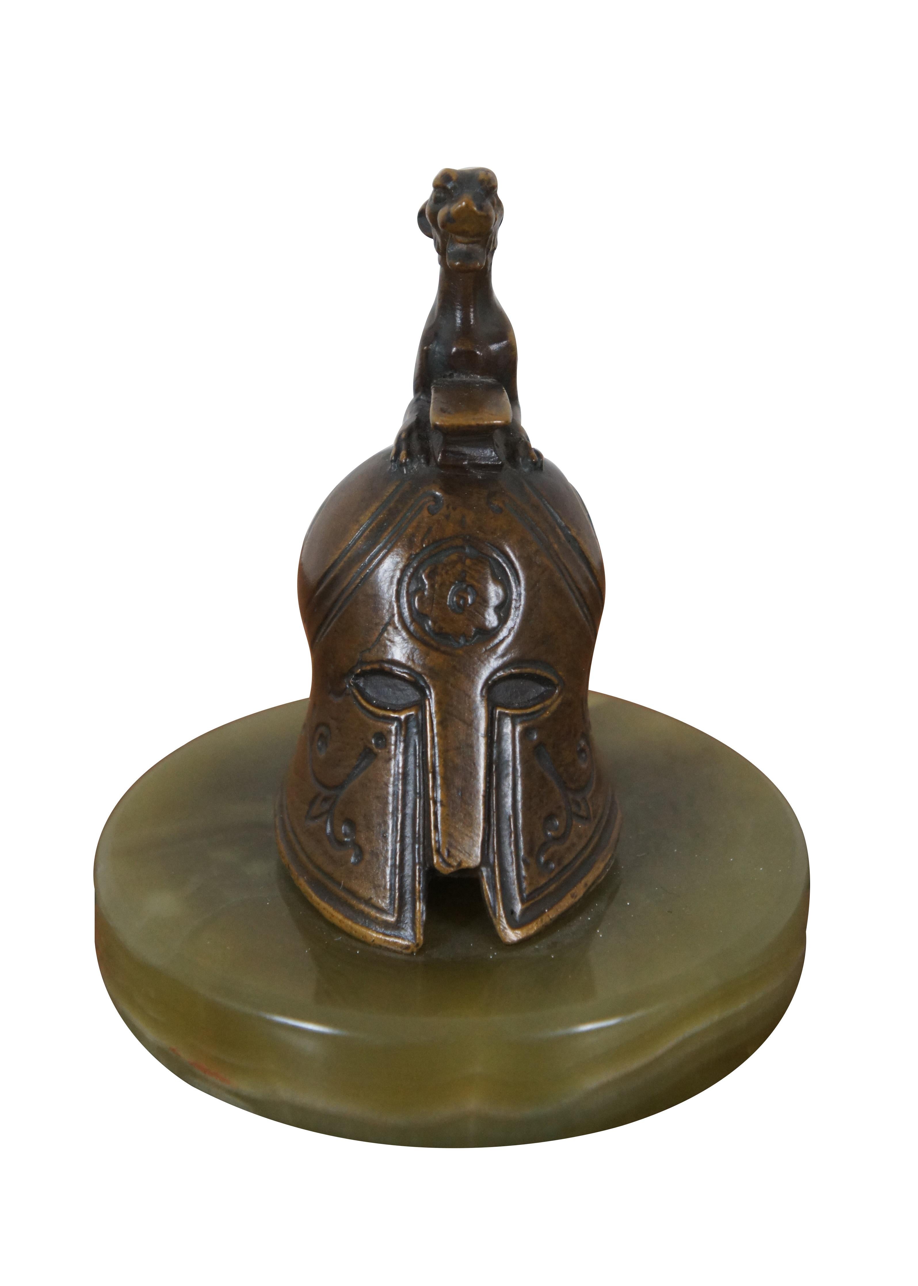 Spartan- Helm-Briefbeschwerer aus Bronzeguss und grünem Marmor im Vintage-Stil mit Buchstütze 4,5 (Klassisch-griechisch) im Angebot