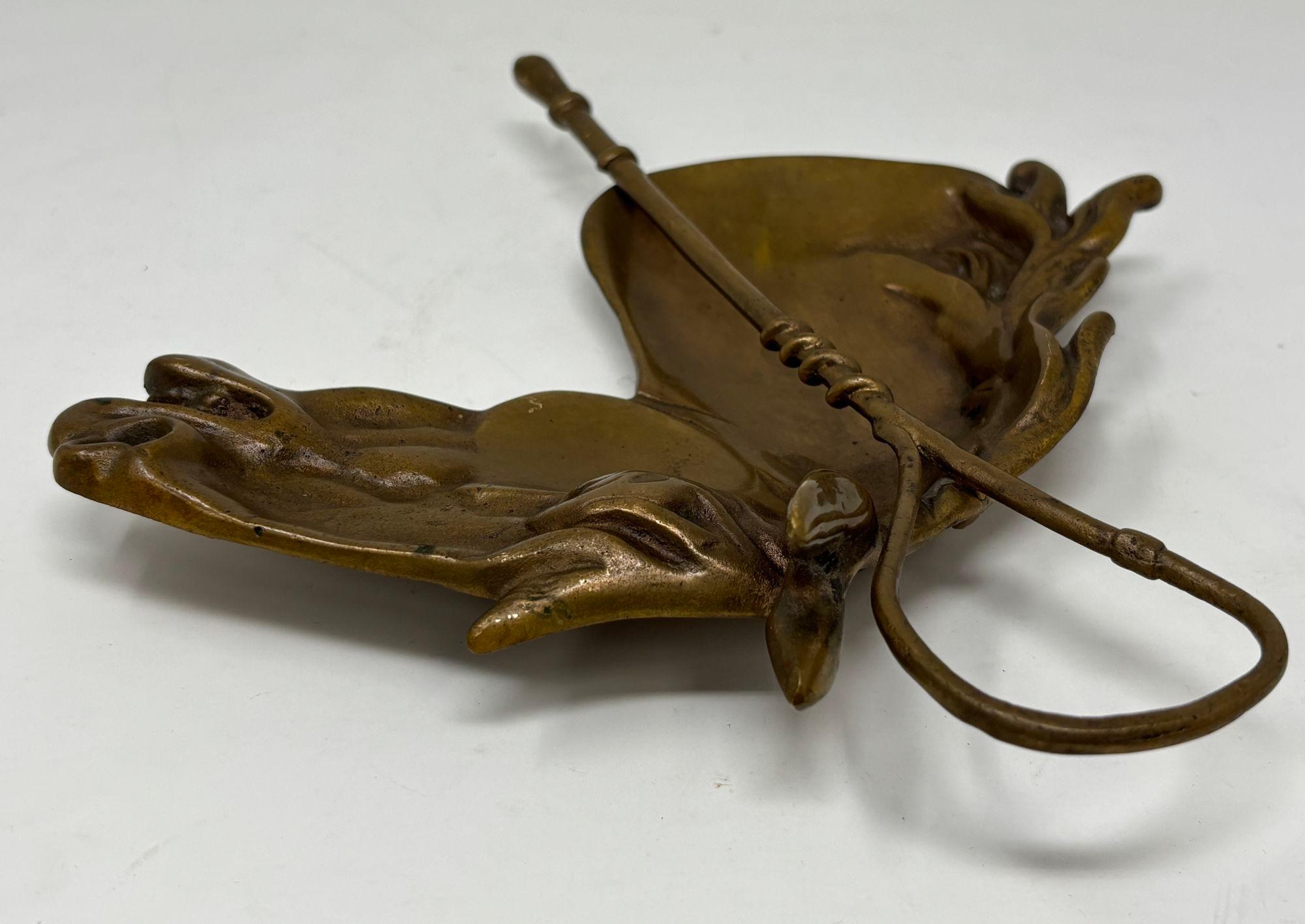 Cenicero Vintage de Bronce Fundido con Cabeza de Caballo Plato Ecuestre Catchall en venta 3