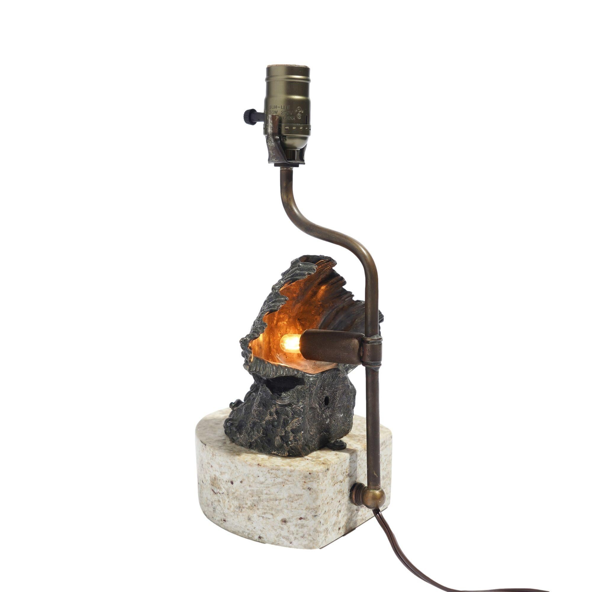 Bronze Vintage cast bronze shell lamp on a marble base, c. 1900 For Sale