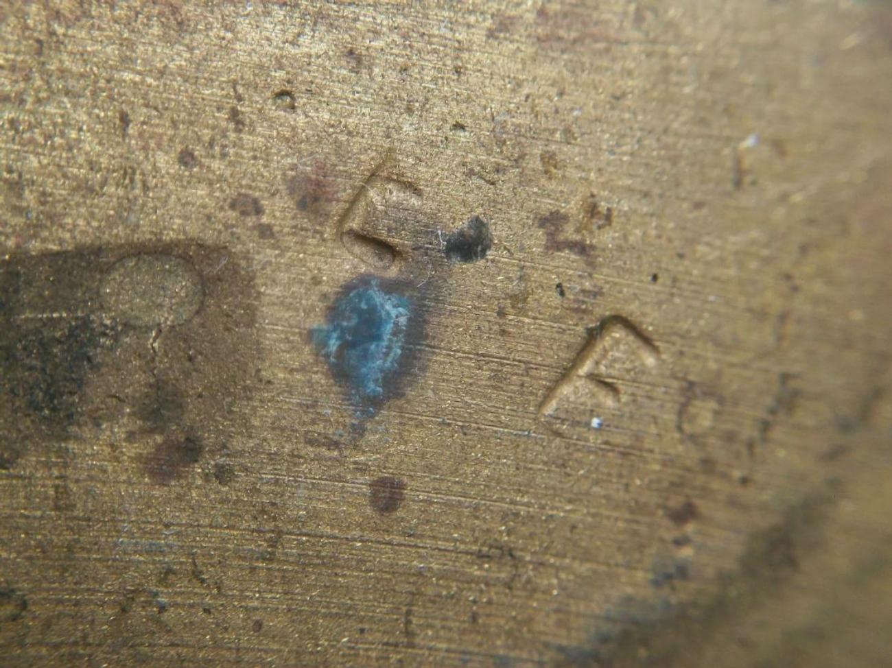 Ariete d'epoca in bronzo fuso e cesellato - Firmato E. F. A - Cina - Fine XX secolo in vendita 2