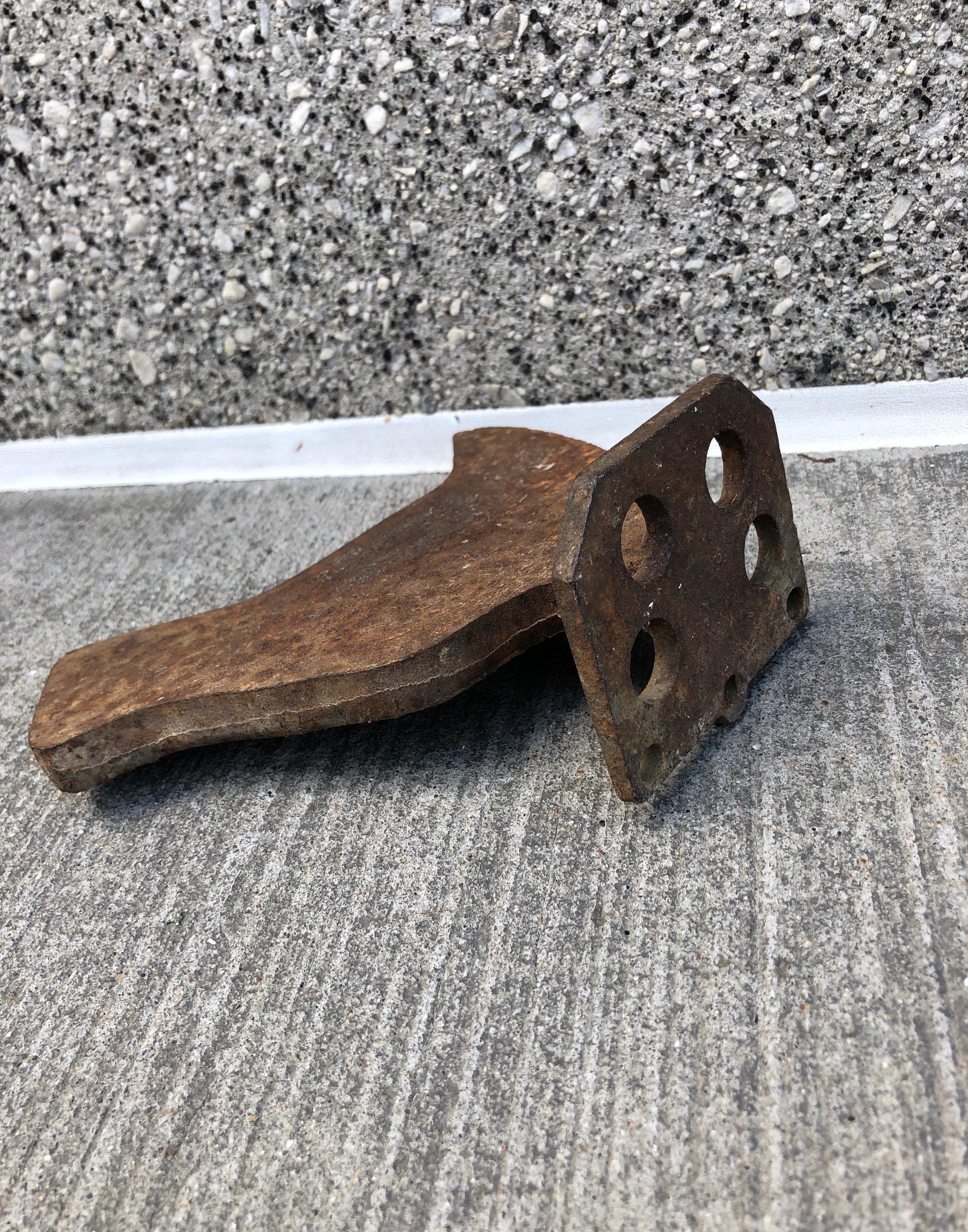 Vintage Cast Iron Chicken Boot Scraper In Distressed Condition For Sale In New York, NY