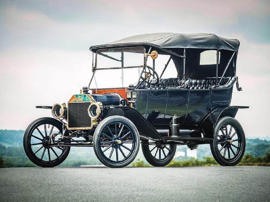 Wetterfahne aus Gusseisen, Kupfer und Messing mit handgefertigtem Modell T Ford (amerikanisch) im Angebot