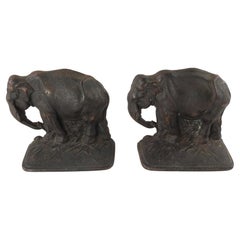 Elefanten-Buchstützen aus Gusseisen Vintage
